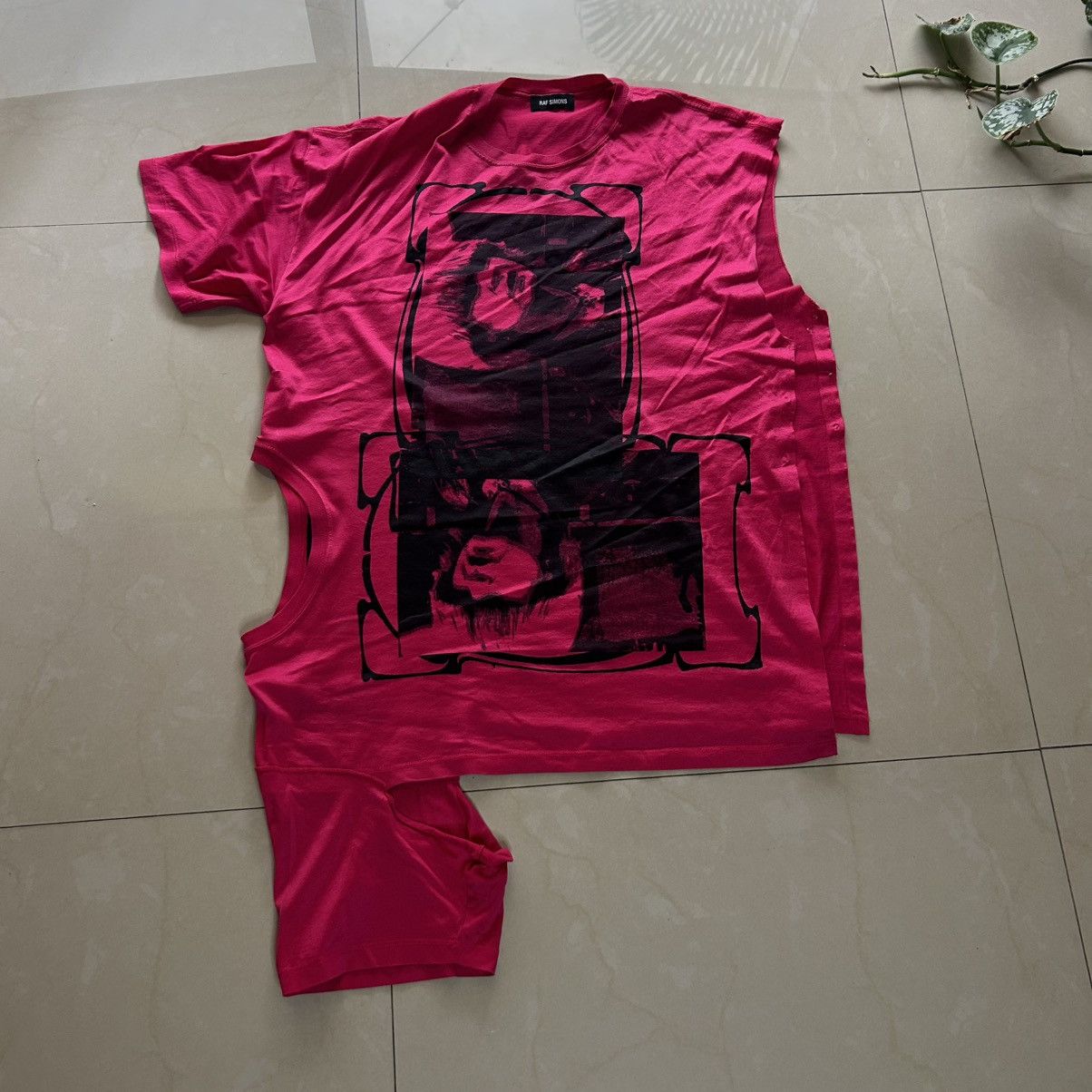 Raf Simons SS19 RAF simons open side tee Size US S / EU 44-46 / 1 - 1 Thumbnail