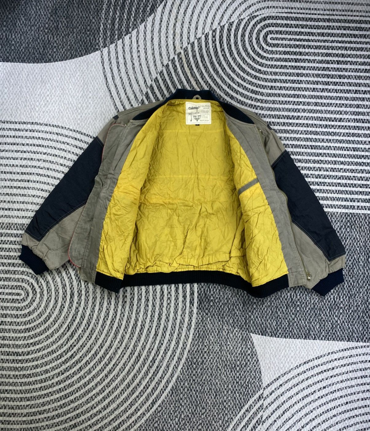 Japanese Brand Vintage 1990s BAYLEAF Utility Zipper Bomber Jacket Size US XL / EU 56 / 4 - 5 Thumbnail