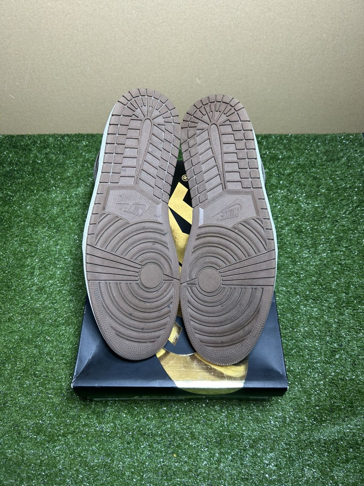 Jordan Brand Jordan 1 palomino Size US 13 / EU 46 - 9 Thumbnail