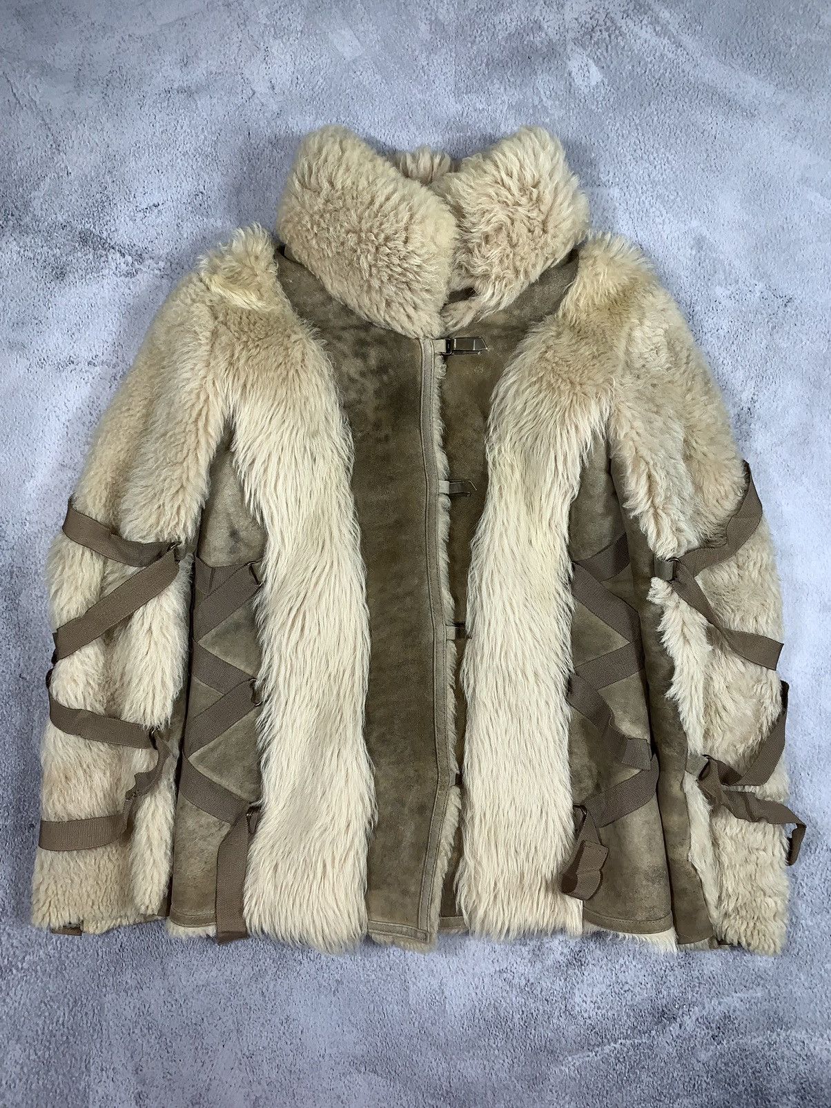 Vintage 90s sheepskin fur coat jacket AvantGarde 00s