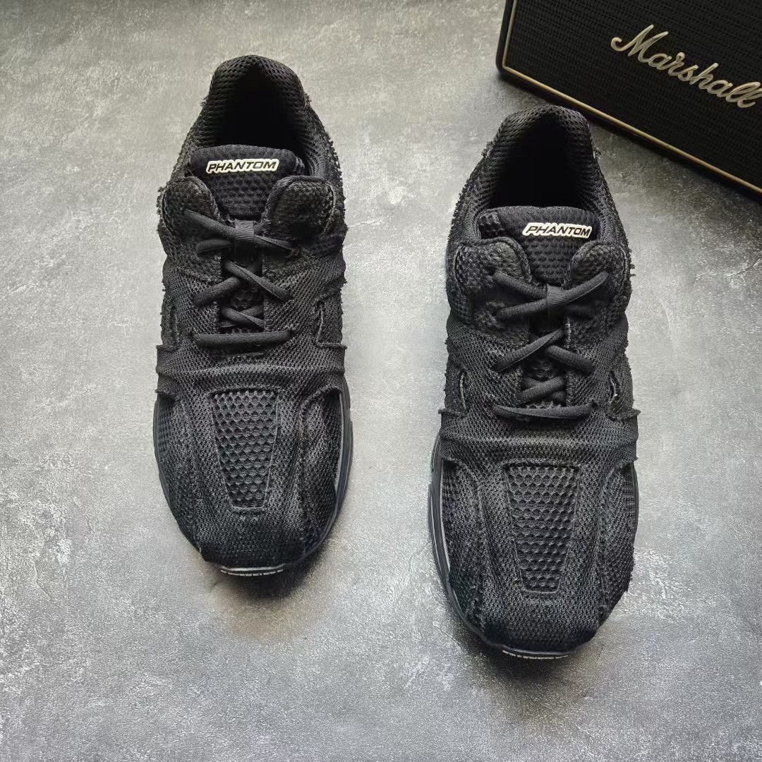 Balenciaga Balenciaga Black Lowtop Sneakers 41 Men Size US 8.5 / EU 41-42 - 1 Thumbnail