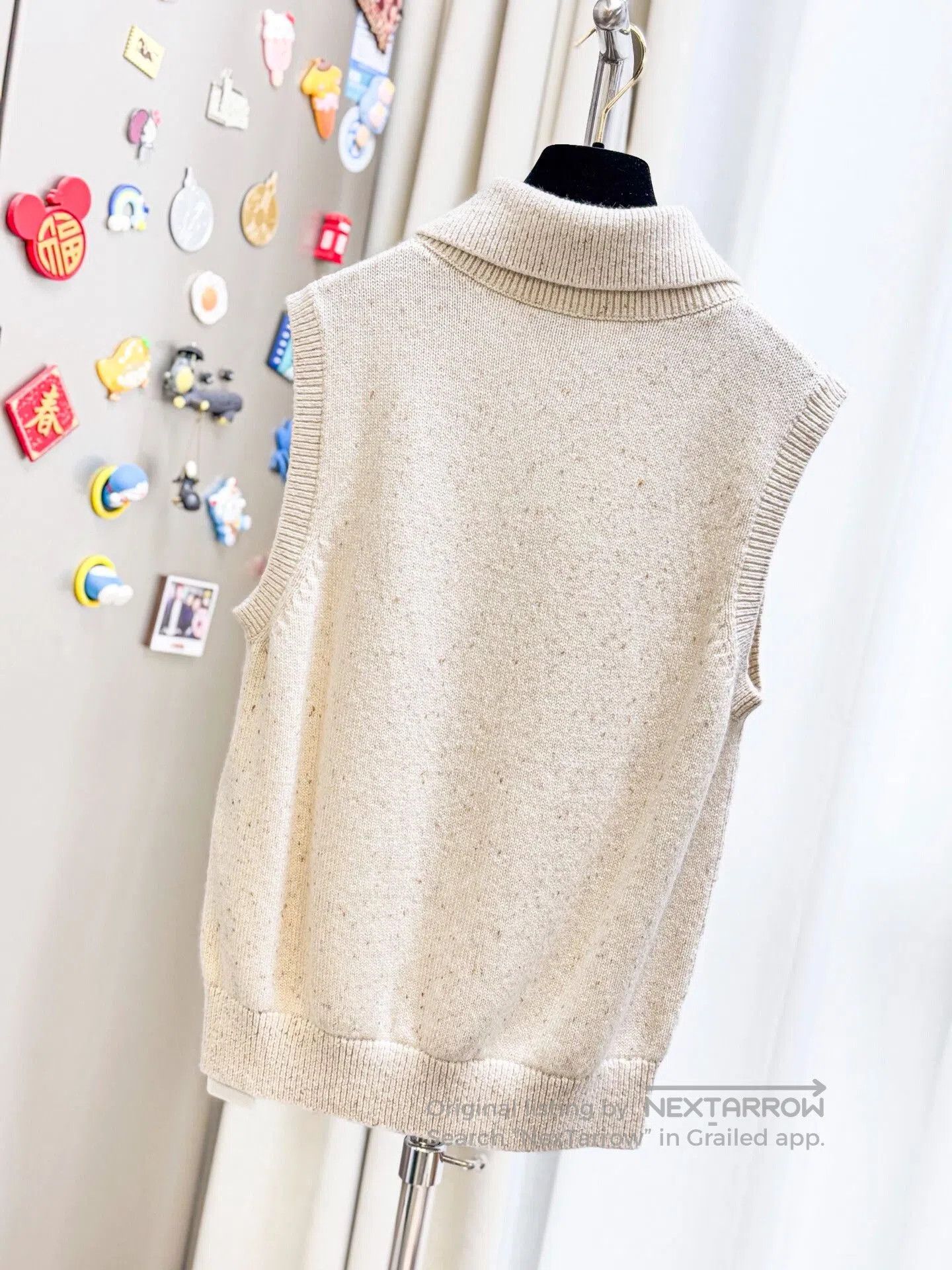 Chanel Chanel Oatmeal Bow Lapel Knit Vest. Size S / US 4 / IT 40 - 5 Thumbnail