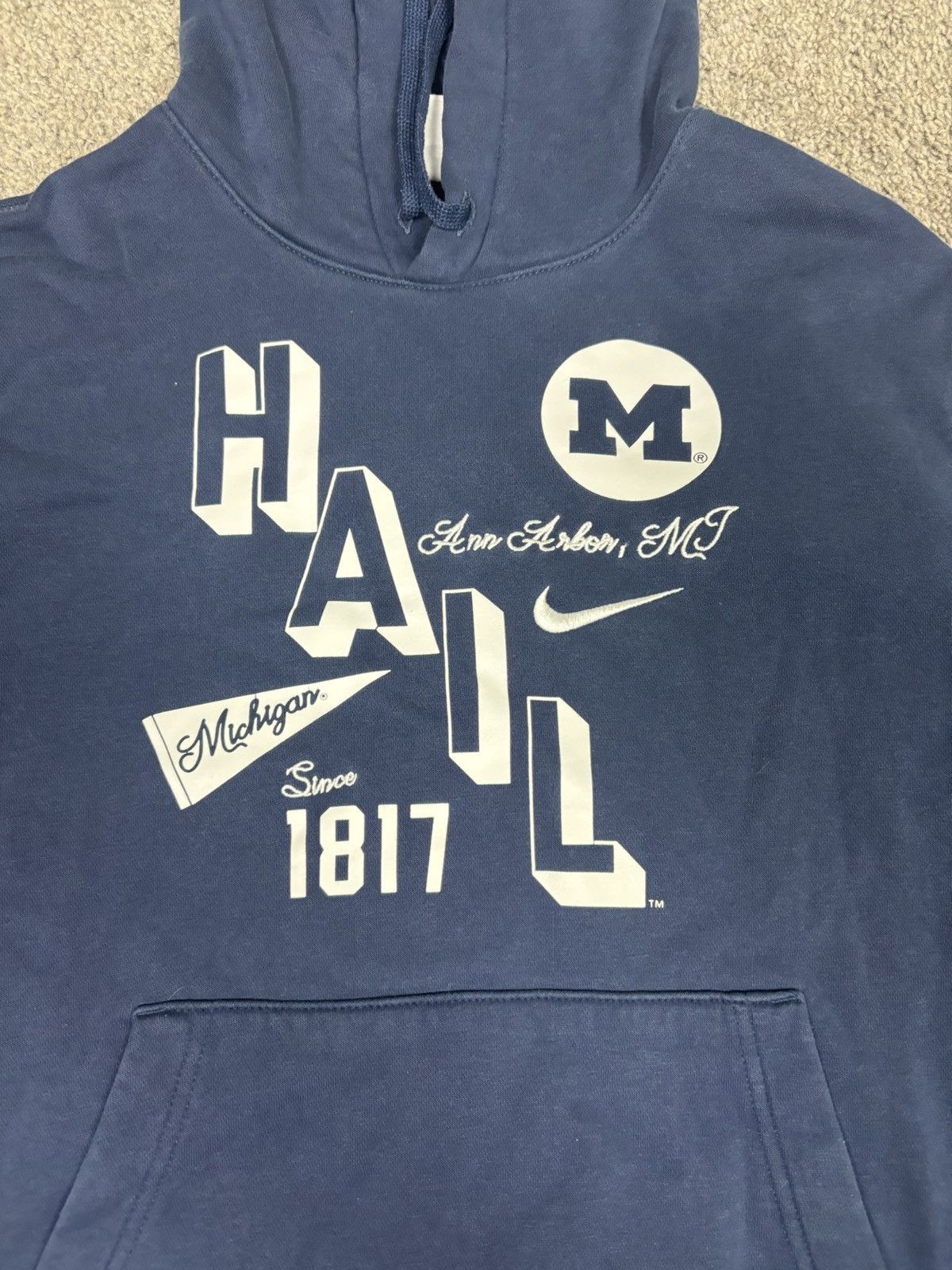 Nike Nike Michigan Wolverines Campus Hoodie Embroidered Size US S / EU 44-46 / 1 - 2 Thumbnail