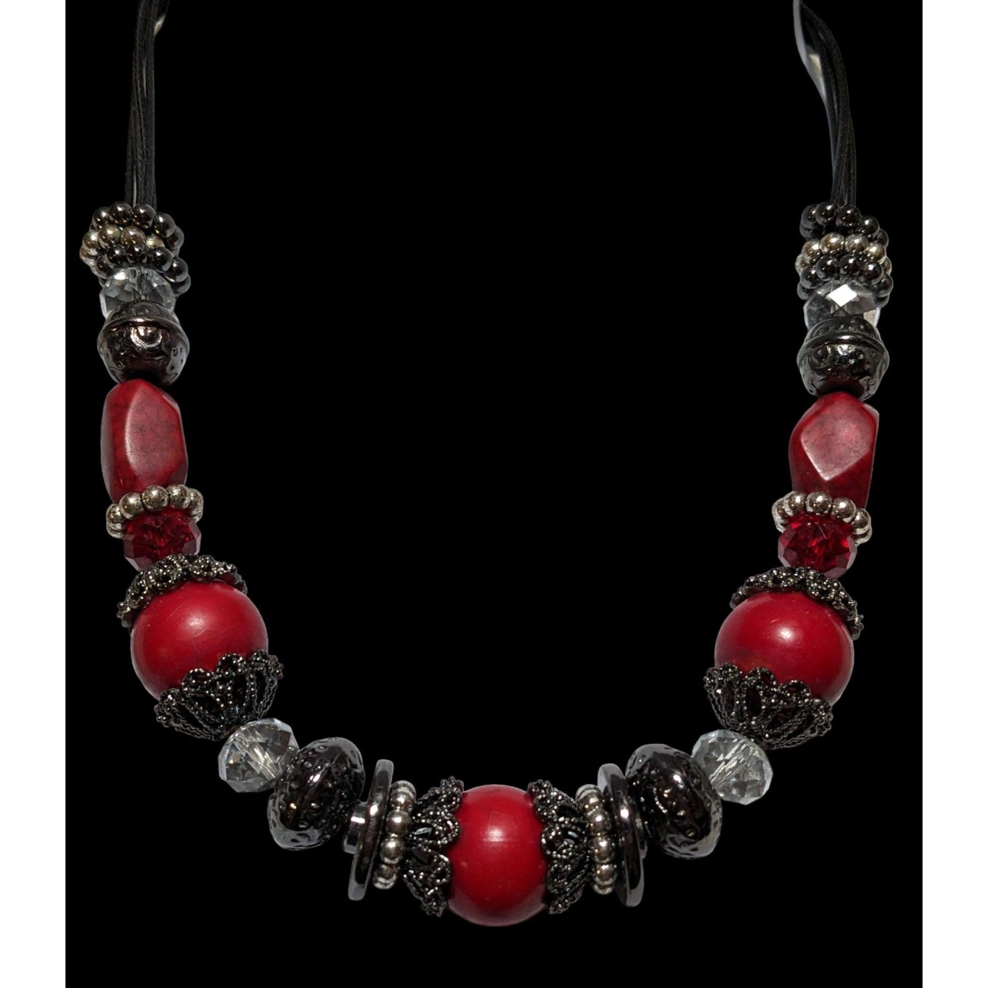 Other Erica Lyons Gothic Vampire Beaded Necklace Size ONE SIZE - 2 Thumbnail
