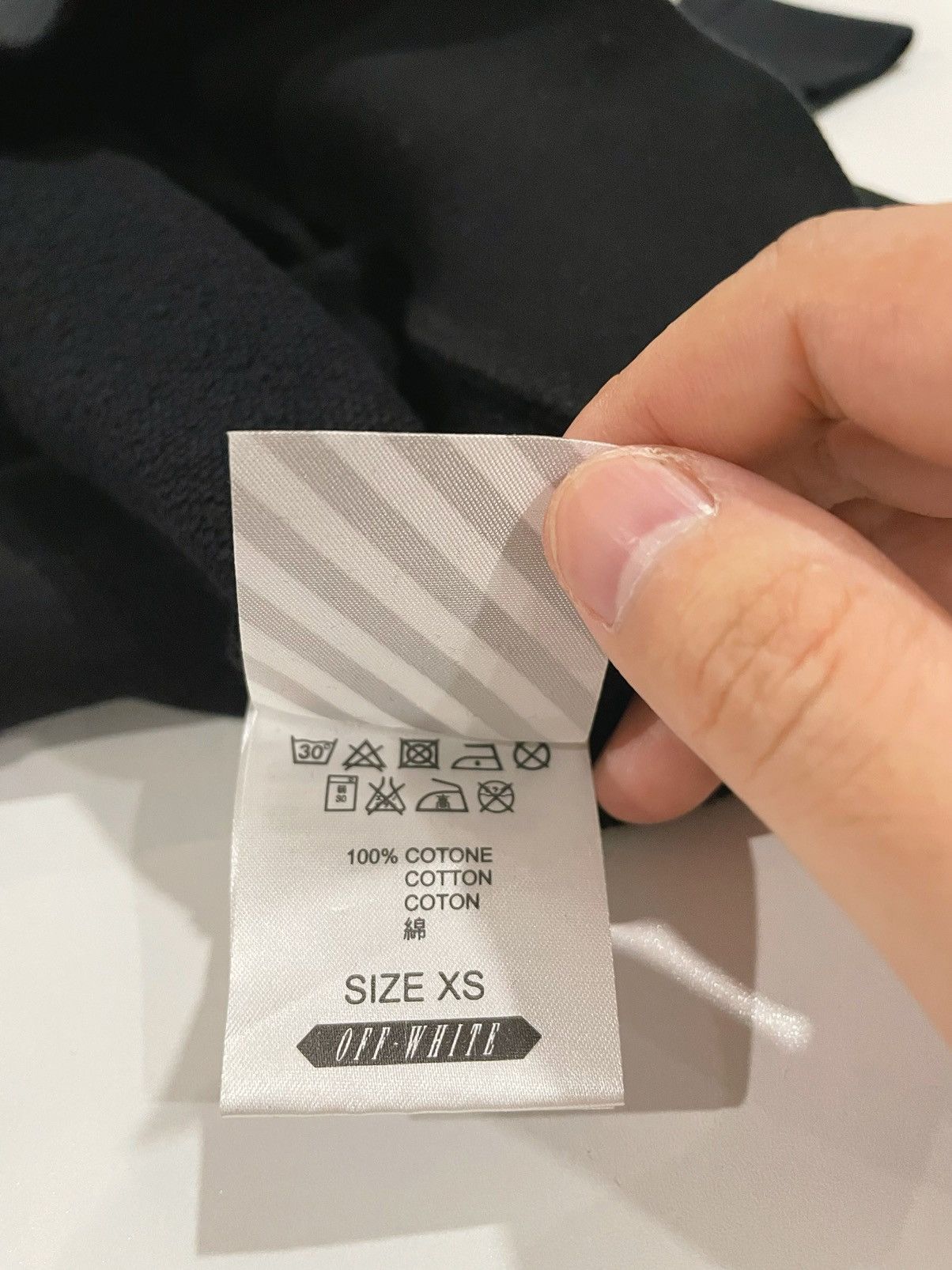 Off-White Off-White black caravaggio crewneck sweatershirt Size US XS / EU 42 / 0 - 6 Thumbnail