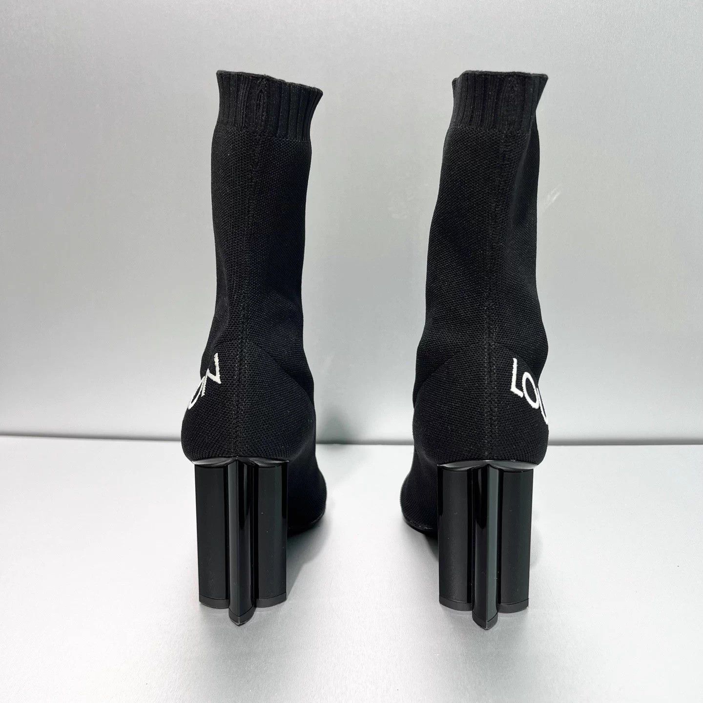 Louis Vuitton LV Side Logo Sock Heels EU 36 Size US 5 / IT 35 - 3 Thumbnail