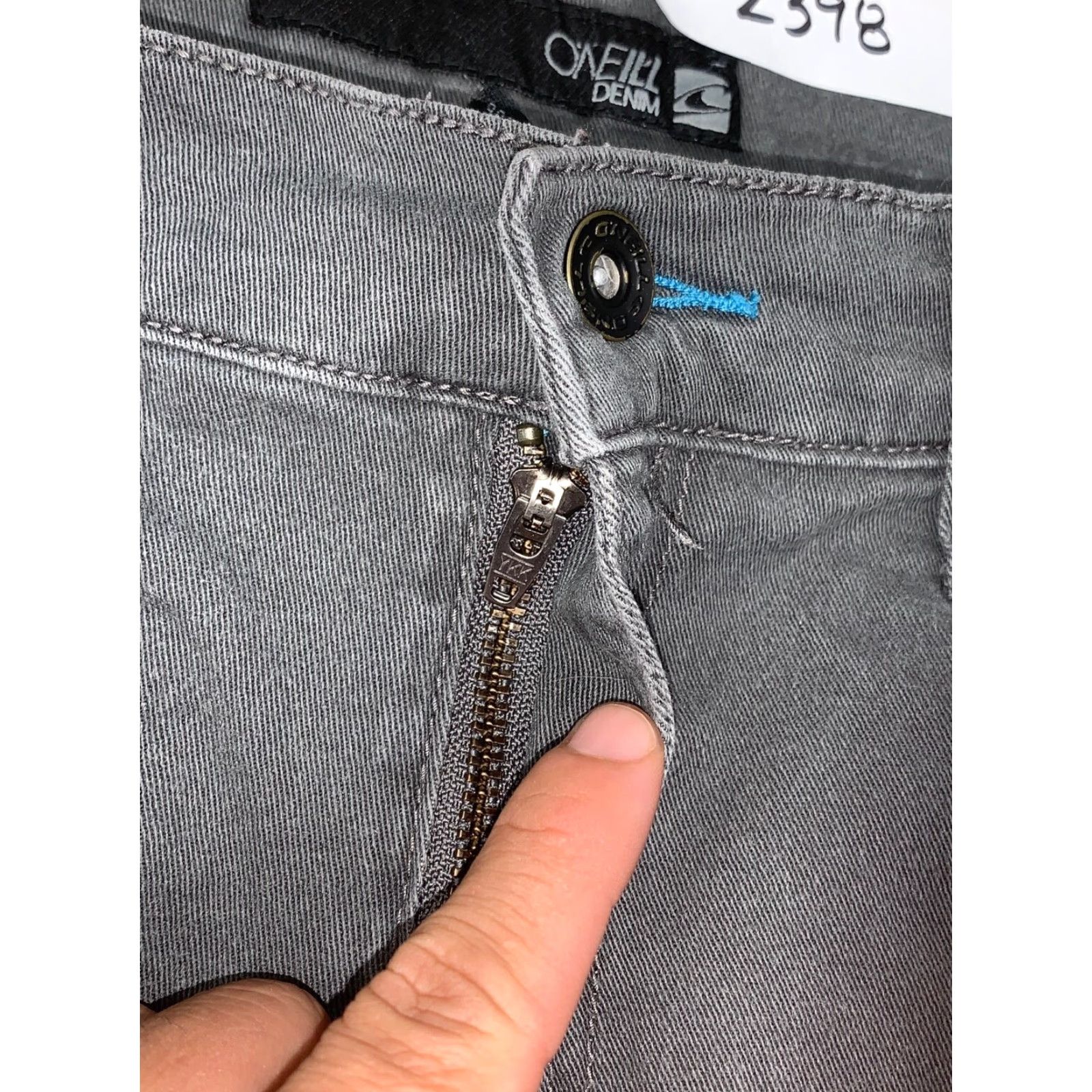 O'Neill O'Neill Jeans Modern Fit Straight Leg Gray Mens Size 30 Regular Inseam 30 in Cotton Denim Blended Distress #2398 Size US 30 / EU 46 - 6 Thumbnail