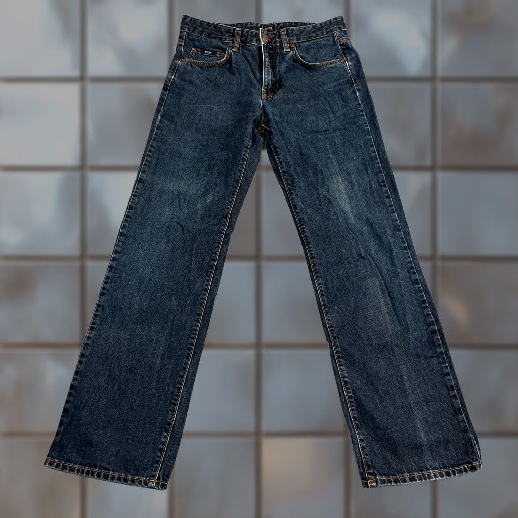 Hugo Boss HUGO BOSS Kansas Jeans Regular 30 30 Dark Wash Blue Denim 5-Pocket Design Mens Jeans Size US 30 / EU 46 - 1 Thumbnail