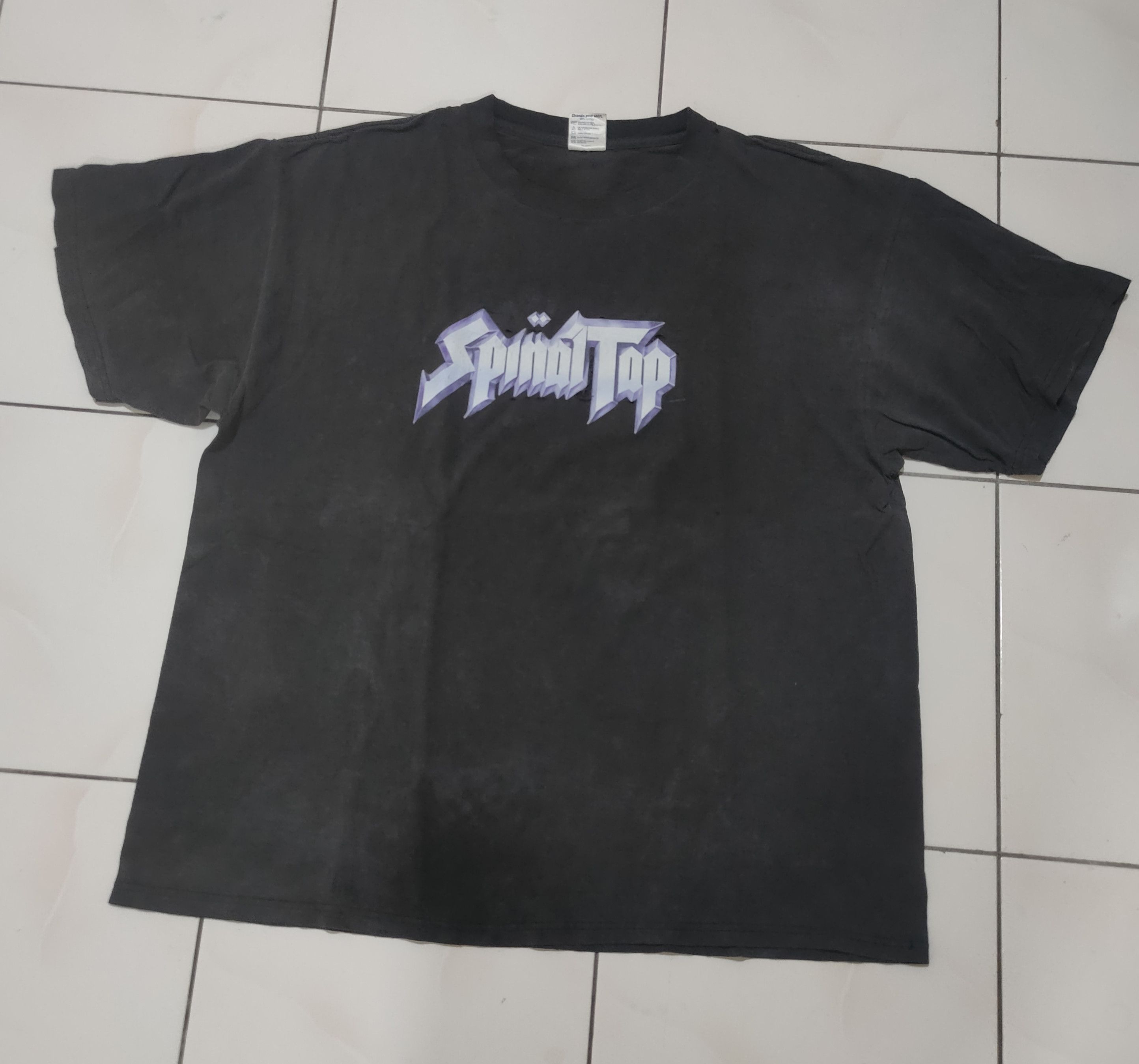 Band Tees Vintage Spinal Tap band Size US XL / EU 56 / 4 - 1 Thumbnail
