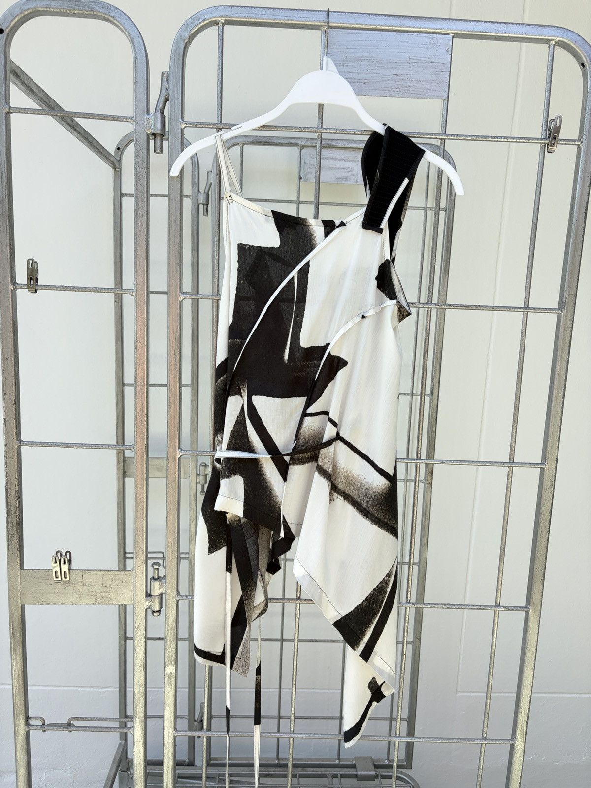 Ann Demeulemeester Ann Demeulemeester SS2011 abstract printed wrapped blouse Size XS / US 0-2 / IT 36-38 - 2 Thumbnail