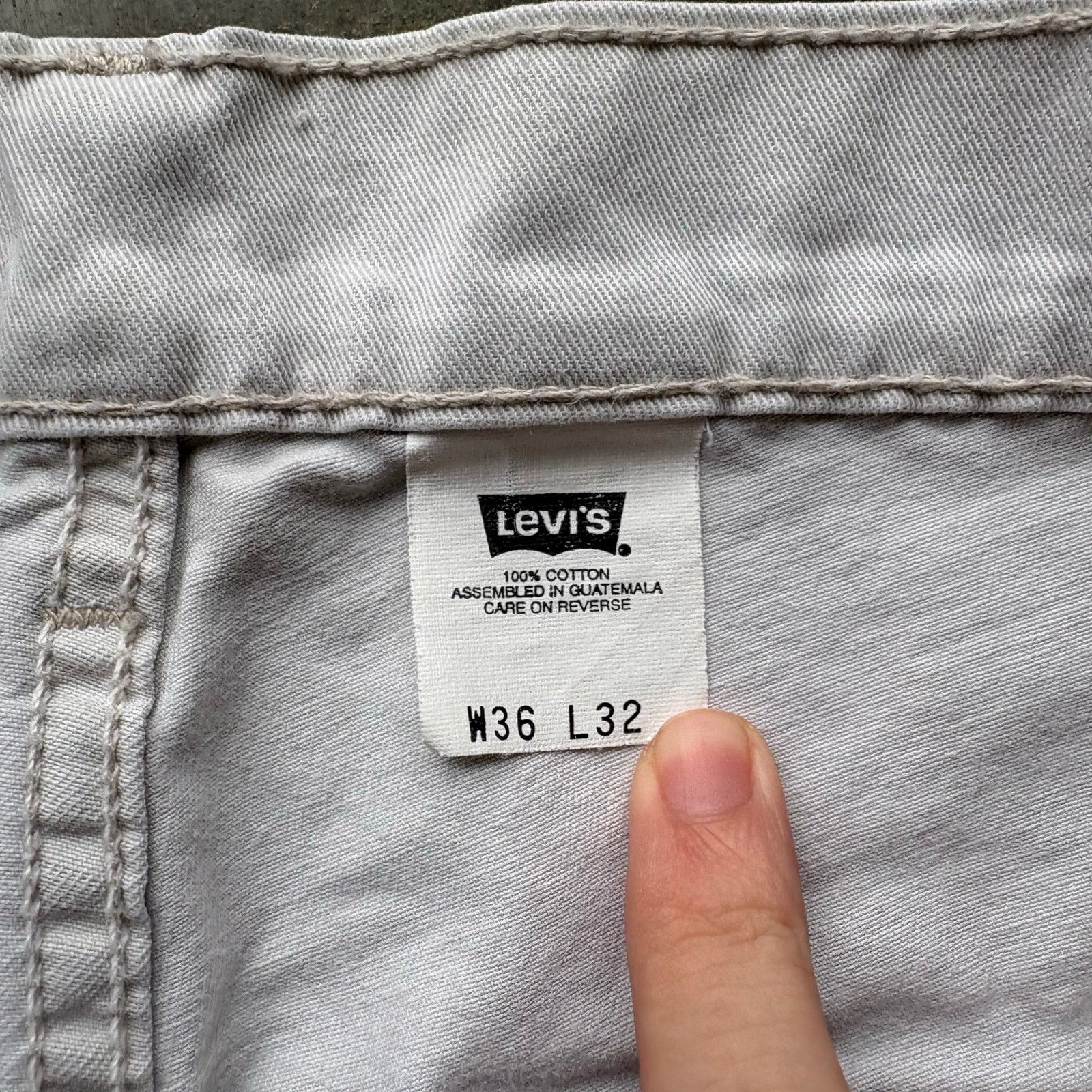 Levi's Rare Vintage 90s Baggy Levis L2 Khaki Cargo Pants Size US 36 / EU 52 - 5 Thumbnail
