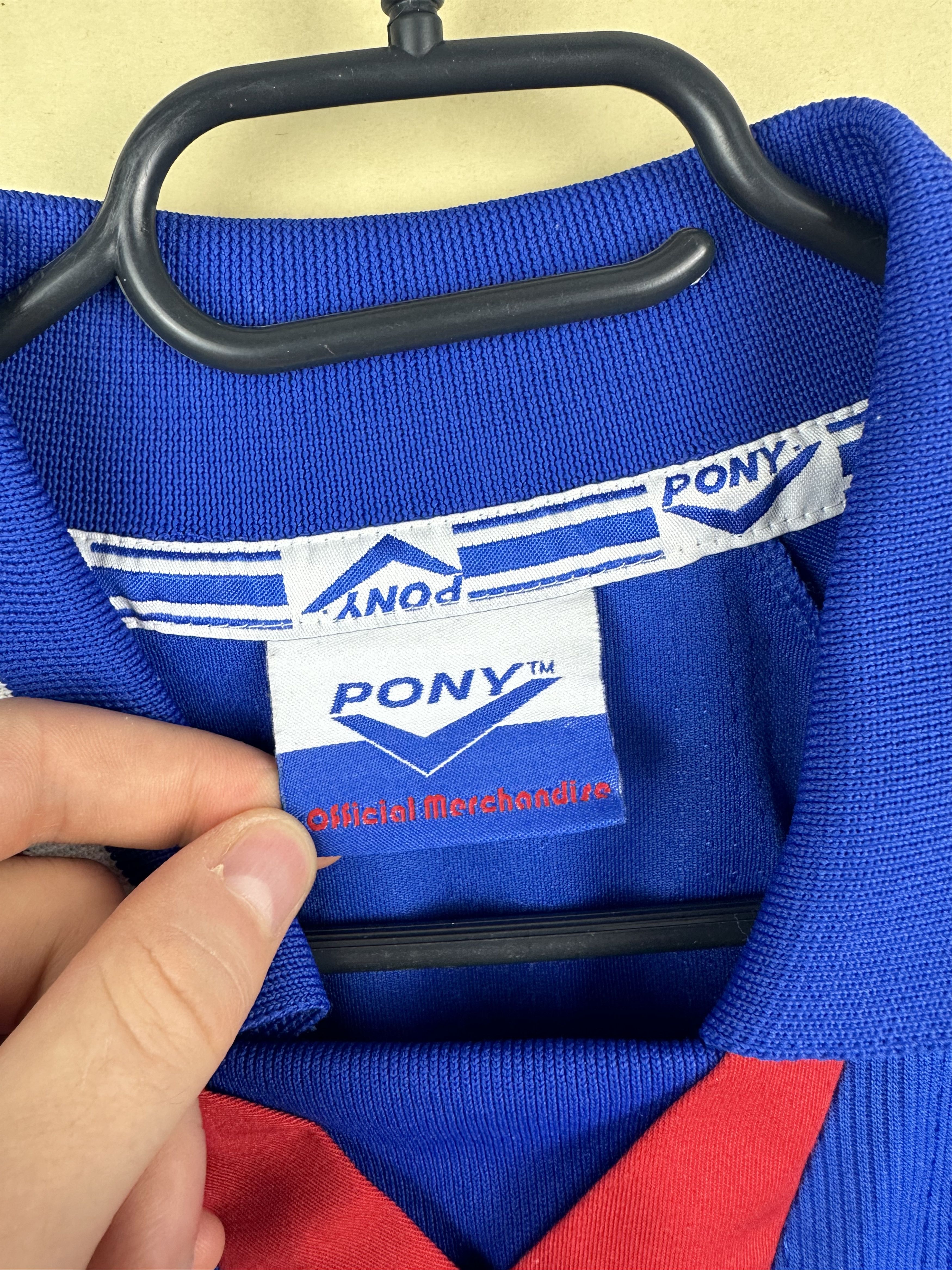 PONY × Vintage Oldham Athletic Home football shirt 1998 Soccer Jersey Rare Size US XL / EU 56 / 4 - 4 Thumbnail