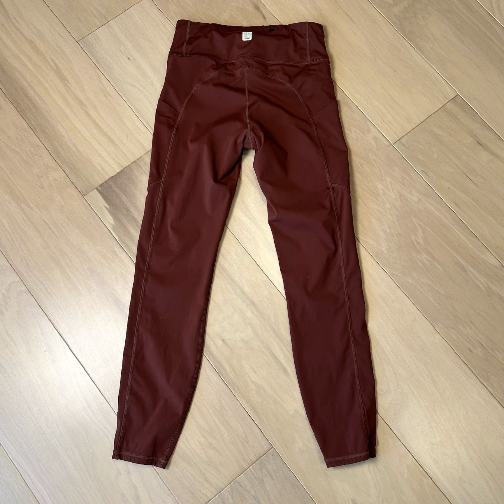 Vuori Vuori Stride Legging Women's Small Leggings Regular Maroon Solid Logo 26 Inseam Athletic Womens XS-? Size 28" / US 6 / IT 42 - 2 Thumbnail