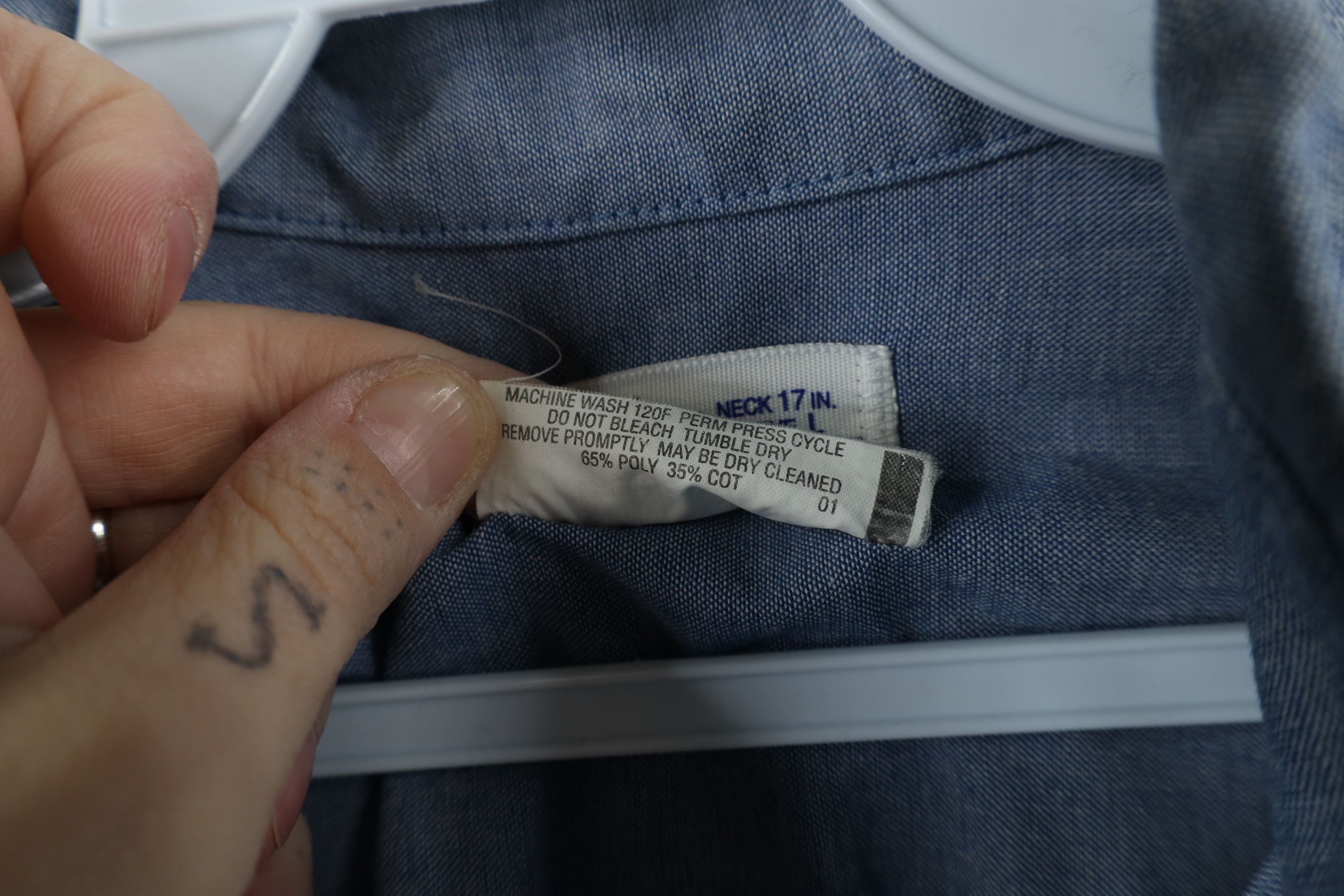 Vintage Vintage 90s Spell Pepsi Co Chambray Button Down Shirt USA Size US L / EU 52-54 / 3 - 12 Thumbnail