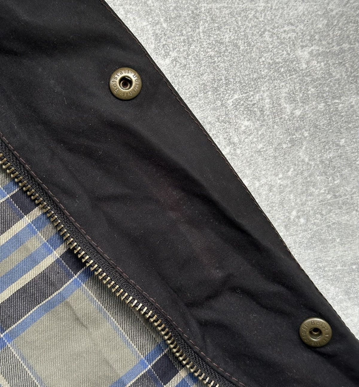 Belstaff Women's Belstaff Cougar Gold Label Waxed Biker Jacket Rare Size US L / EU 52-54 / 3 - 11 Thumbnail