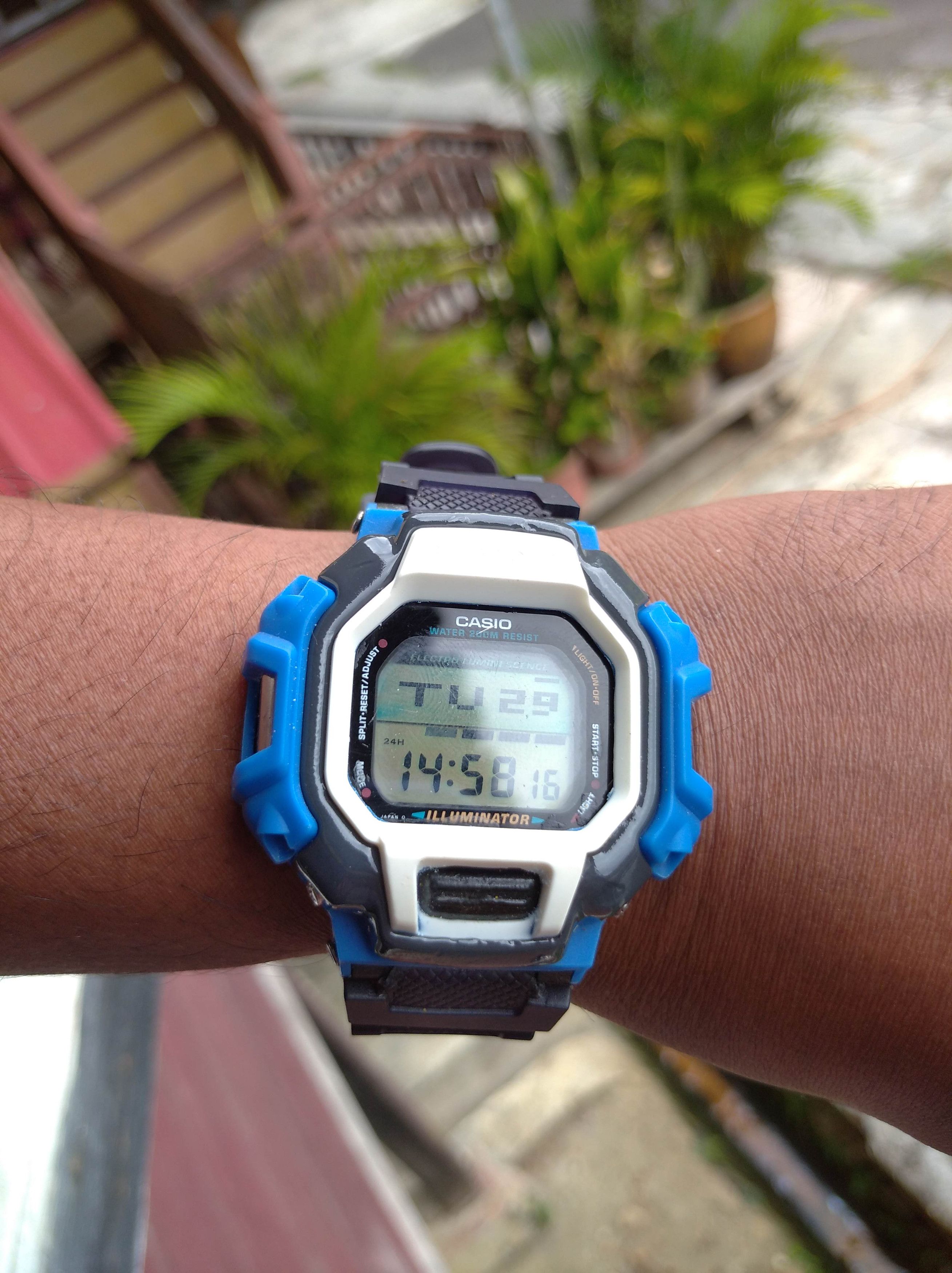 Casio × G Shock × Vintage DW-8130 GUNDAM VINTAGE-G CASIO G
