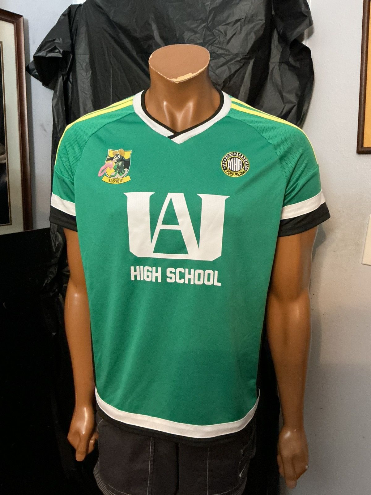 Other My Hero Academia Tsuyu Asui Frog Hero Manga Soccer Jersey Size US M / EU 48-50 / 2 - 12 Thumbnail