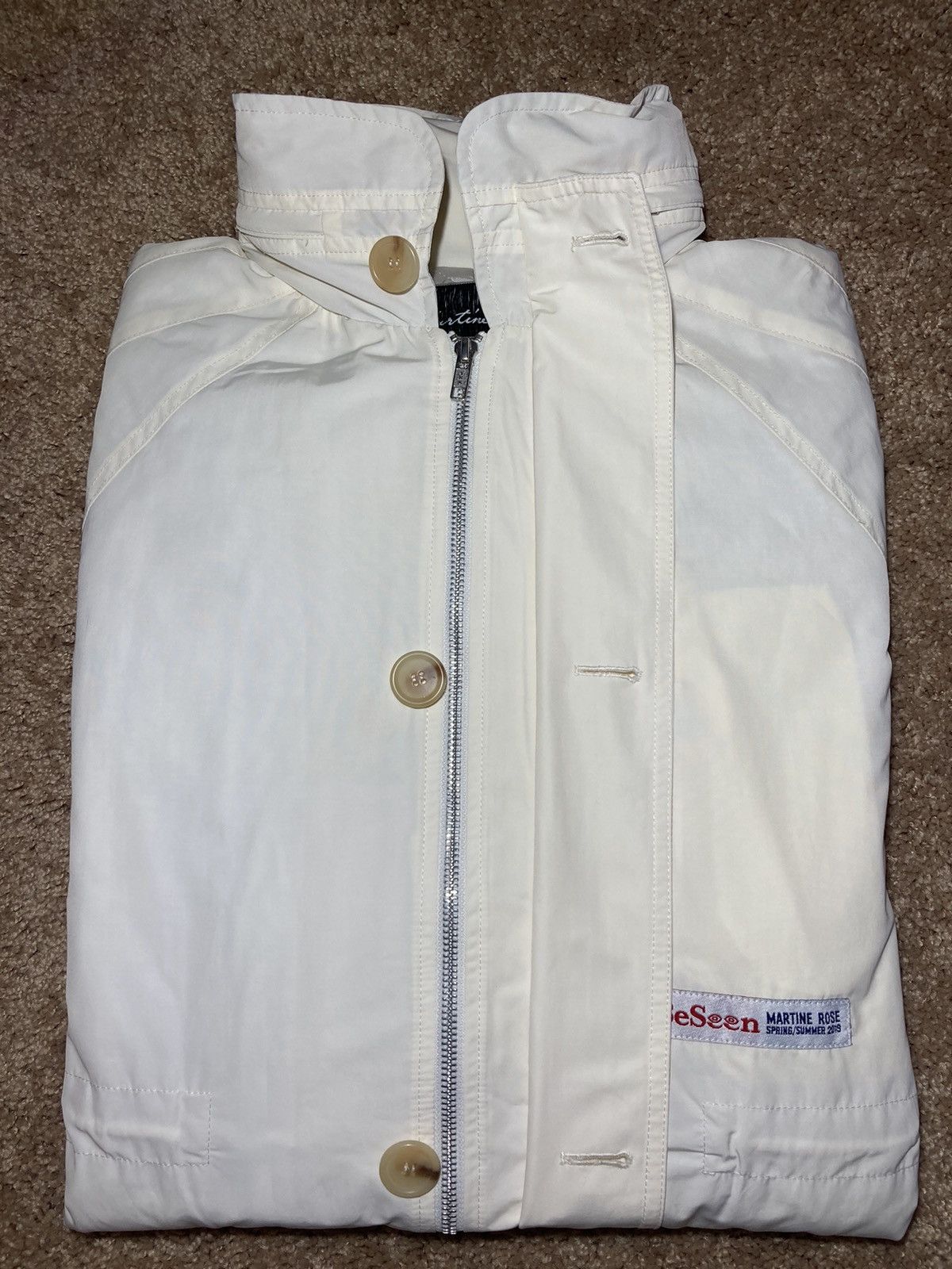 Martine Rose SS19 Martine Rose Cream Zip Up Jacket Rain 2019 MR Be Seen Size US S / EU 44-46 / 1 - 1 Thumbnail