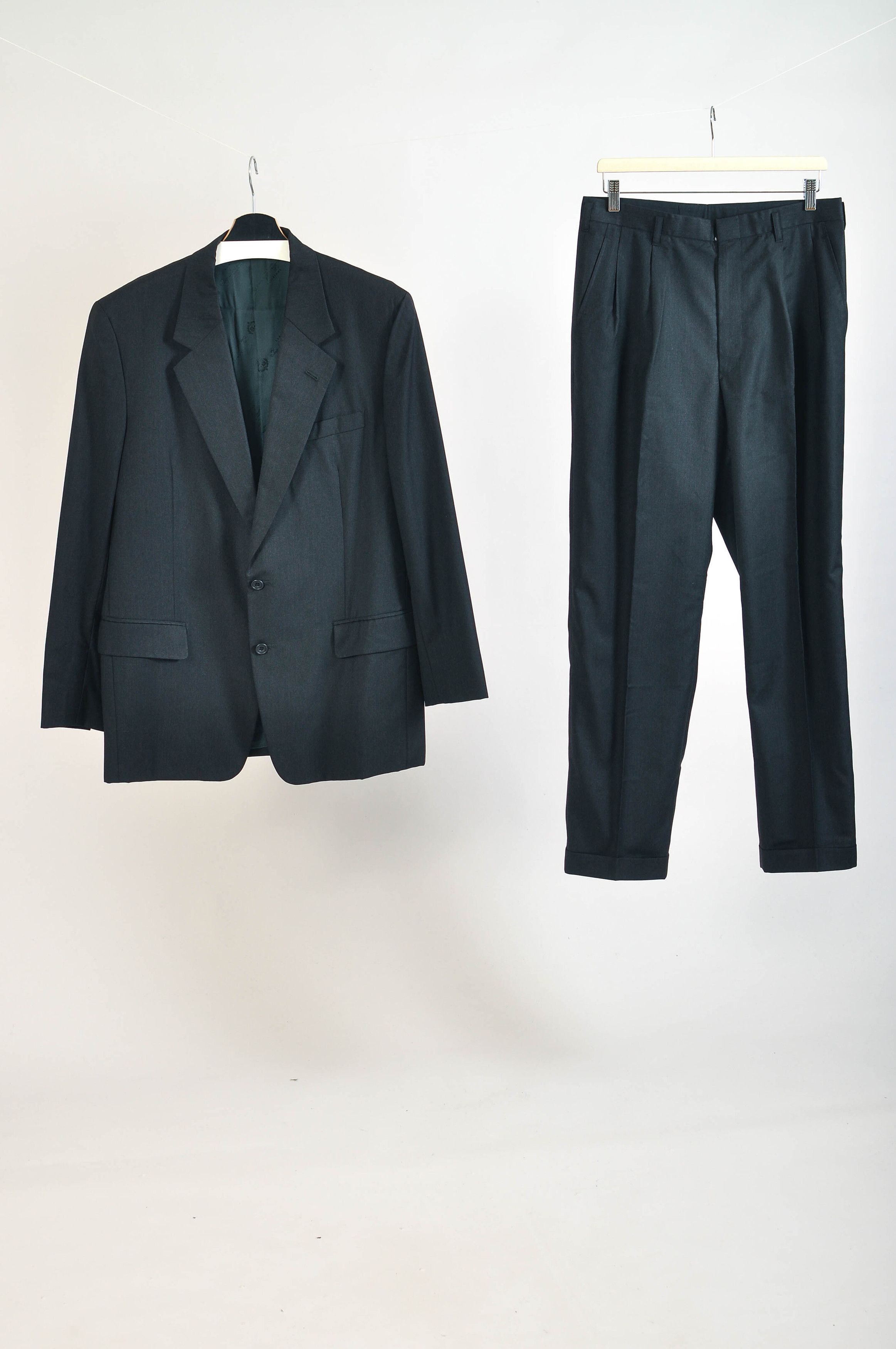 Other Dark grey suit Size 42R - 1 Thumbnail