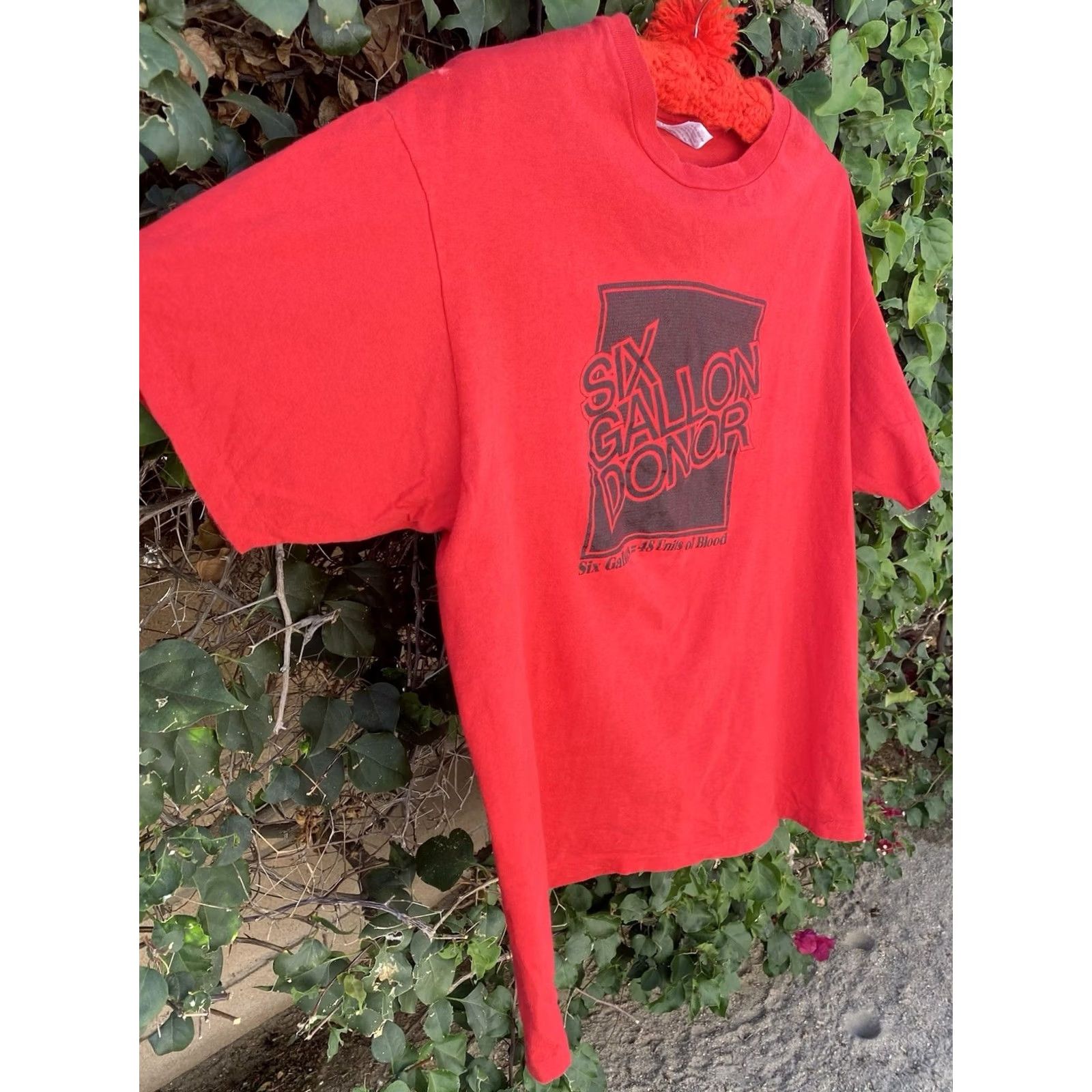 Hanes VINTAGE Hanes Six Gallon Donor T Shirt Red Graphic Print USA XL Blood Donation Crew Neck Short Sleeve Men Size US XL / EU 56 / 4 - 4 Thumbnail