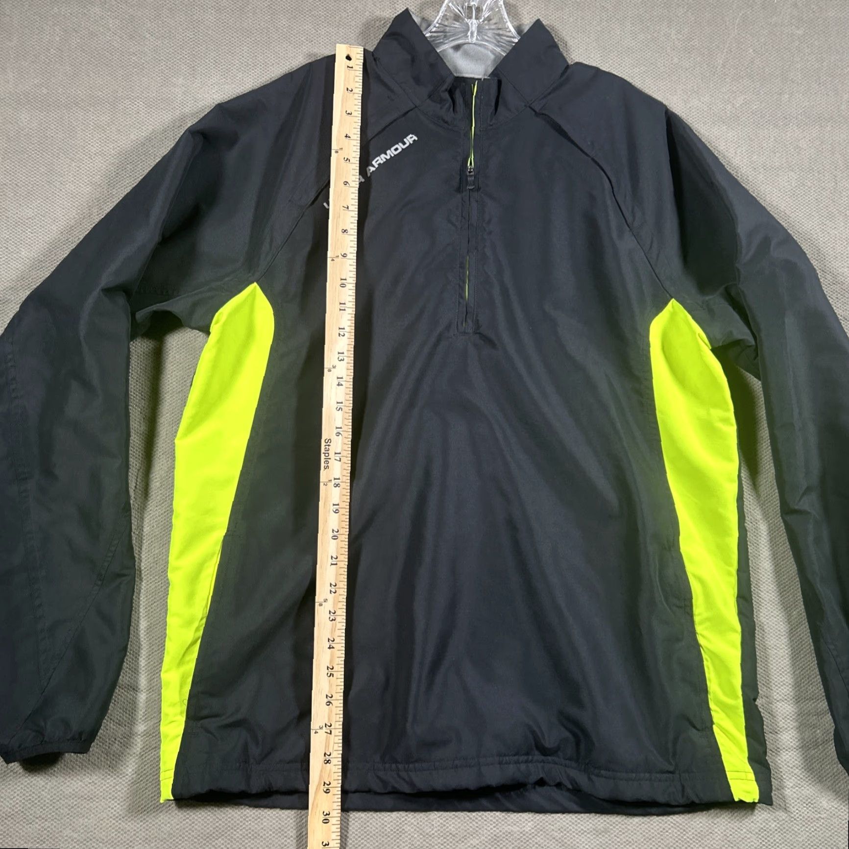Under Armour Under Armour Jacket Mens L Reg Black All Season Gear 1/4 Zip Windbreaker Neon Size US L / EU 52-54 / 3 - 4 Thumbnail