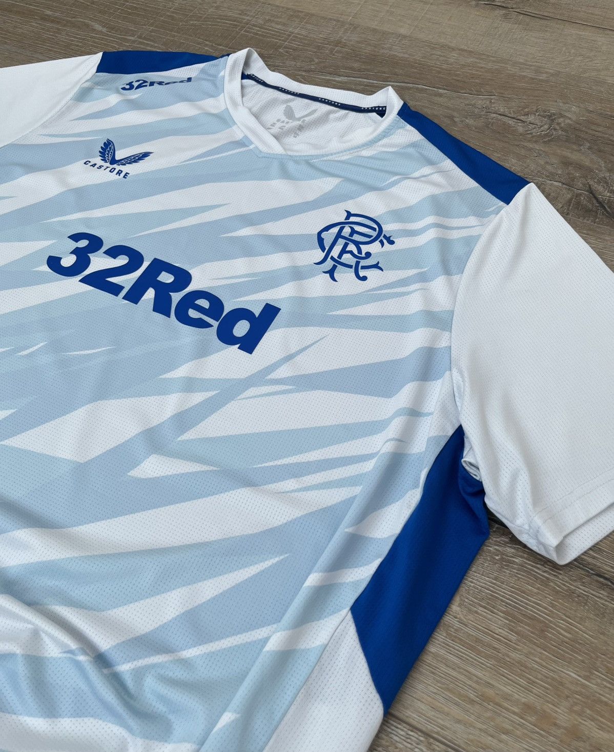 Castore RANGERS CASTORE 2022/2023 TRAINING FOOTBALL JERSEY Size US XXL / EU 58 / 5 - 4 Thumbnail