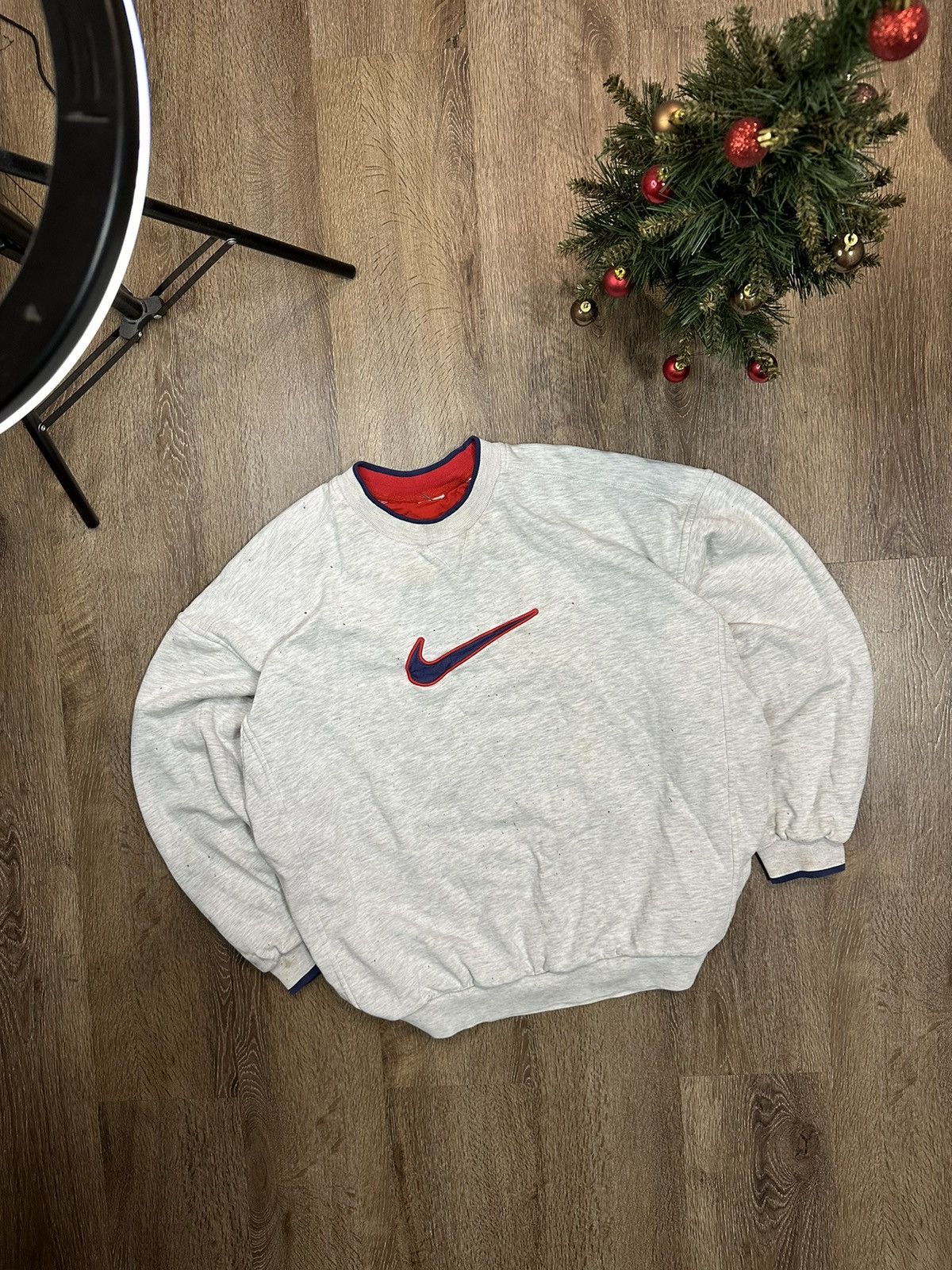 Nike Vintage Nike Big Swoosh Sweatshirt Y2K Size US XL / EU 56 / 4 - 1 Thumbnail