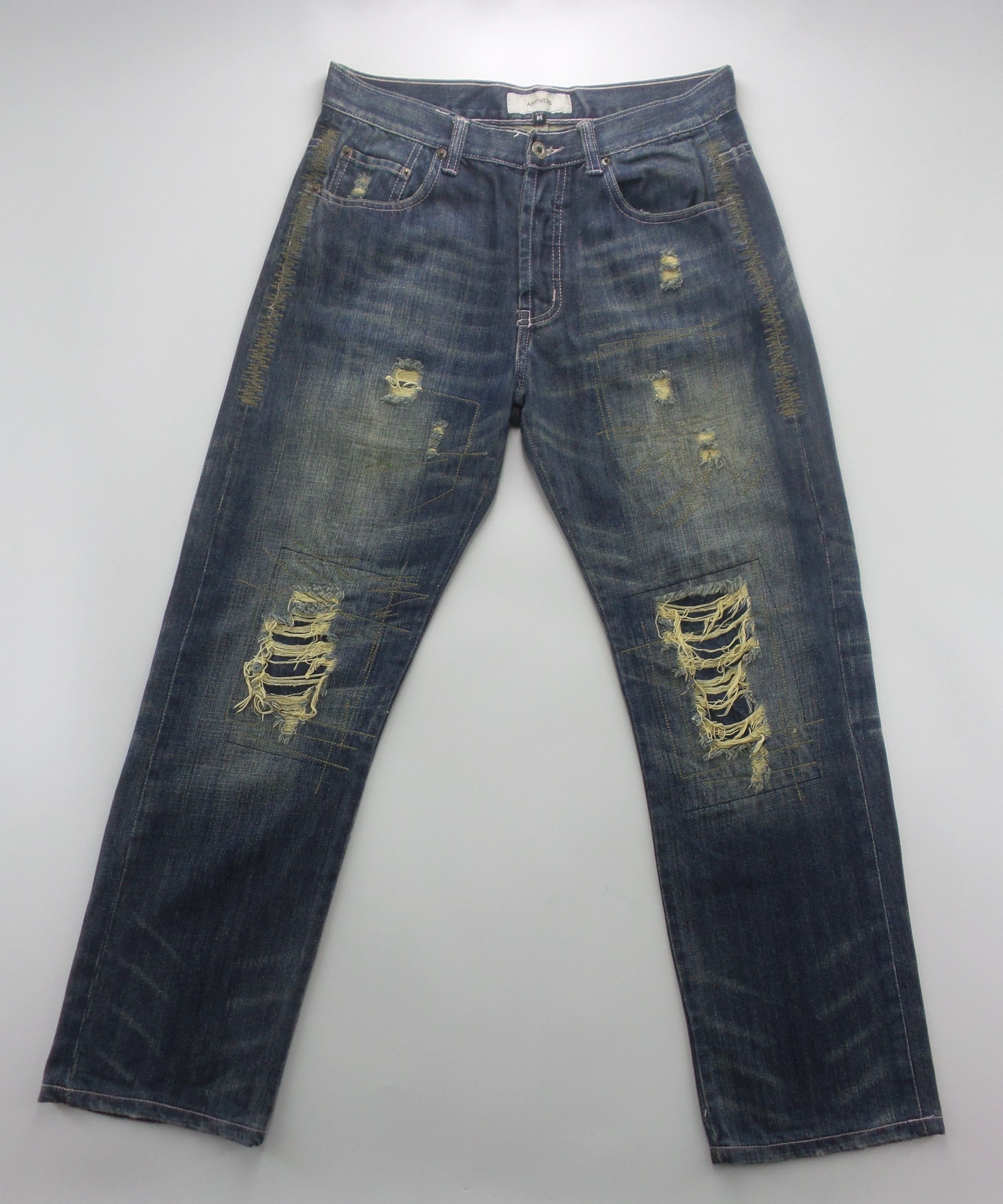 Japanese Brand Artinero Distressed Design Jeans W32xL41 Size US 32 / EU 48 - 1 Thumbnail