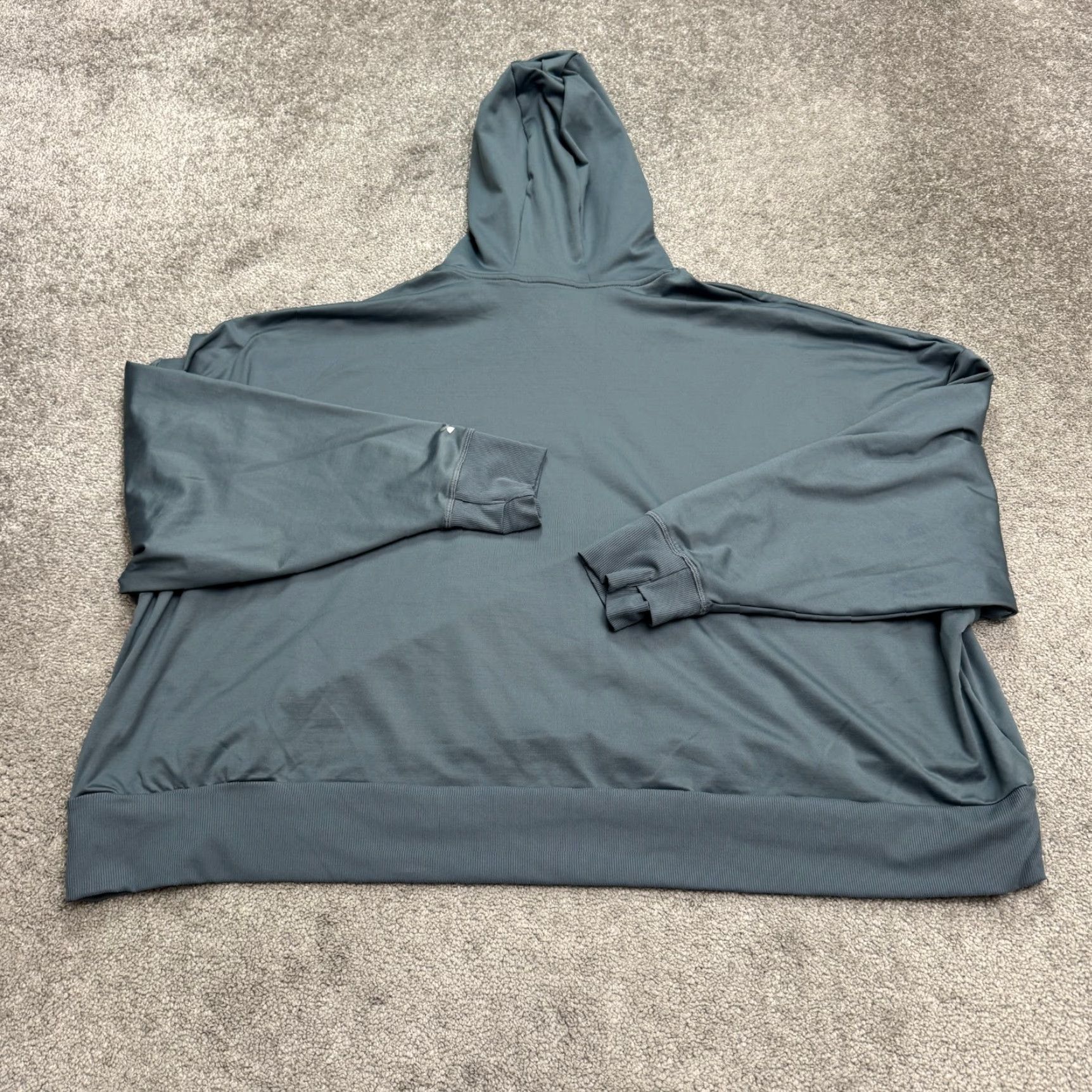Under Armour Under Armour Hoodie Women's 2X Plus Blue Pullover Sweatshirt Lightweight Breathable Logo Casual Sleeve Long Sleeve Size XXL / US 16-18 / IT 52-54 - 2 Thumbnail