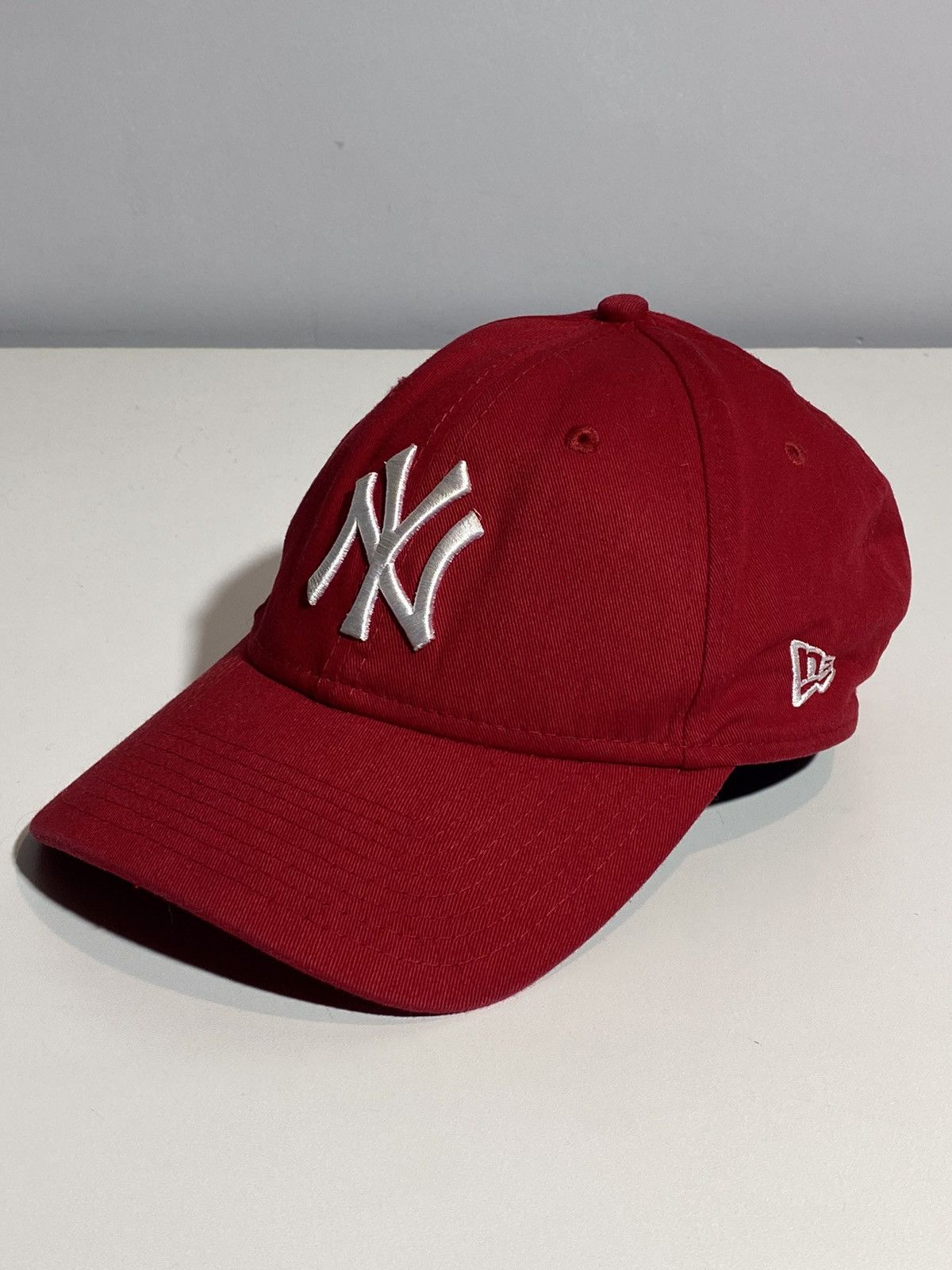 New Era New Era New York Yankees Y2k Streetwear Hot Red cap Size ONE SIZE - 3 Thumbnail