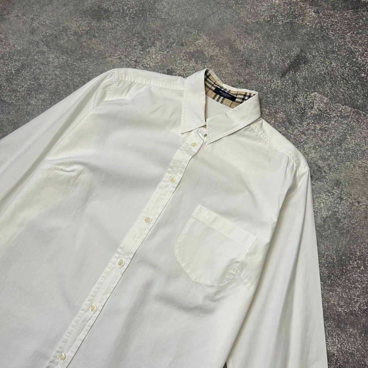 Burberry Luxury Burberry Small Logo Button Basic designer shirt Size L / US 10 / IT 46 - 2 Thumbnail
