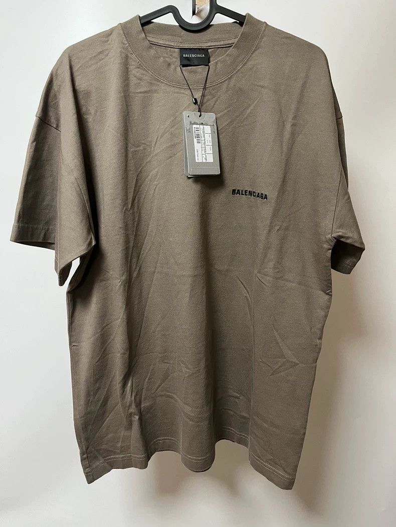 Balenciaga Balenciaga Brown front and back logo slogan short sleeves Size US M / EU 48-50 / 2 - 1 Thumbnail