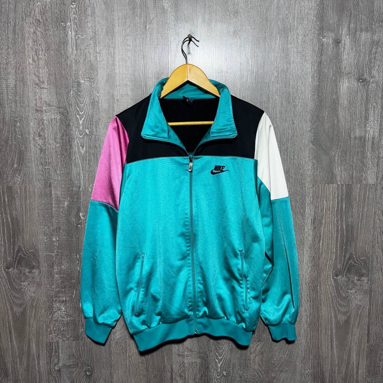 Nike Vintage 80s Oregon USA Track Jacket Mans size M