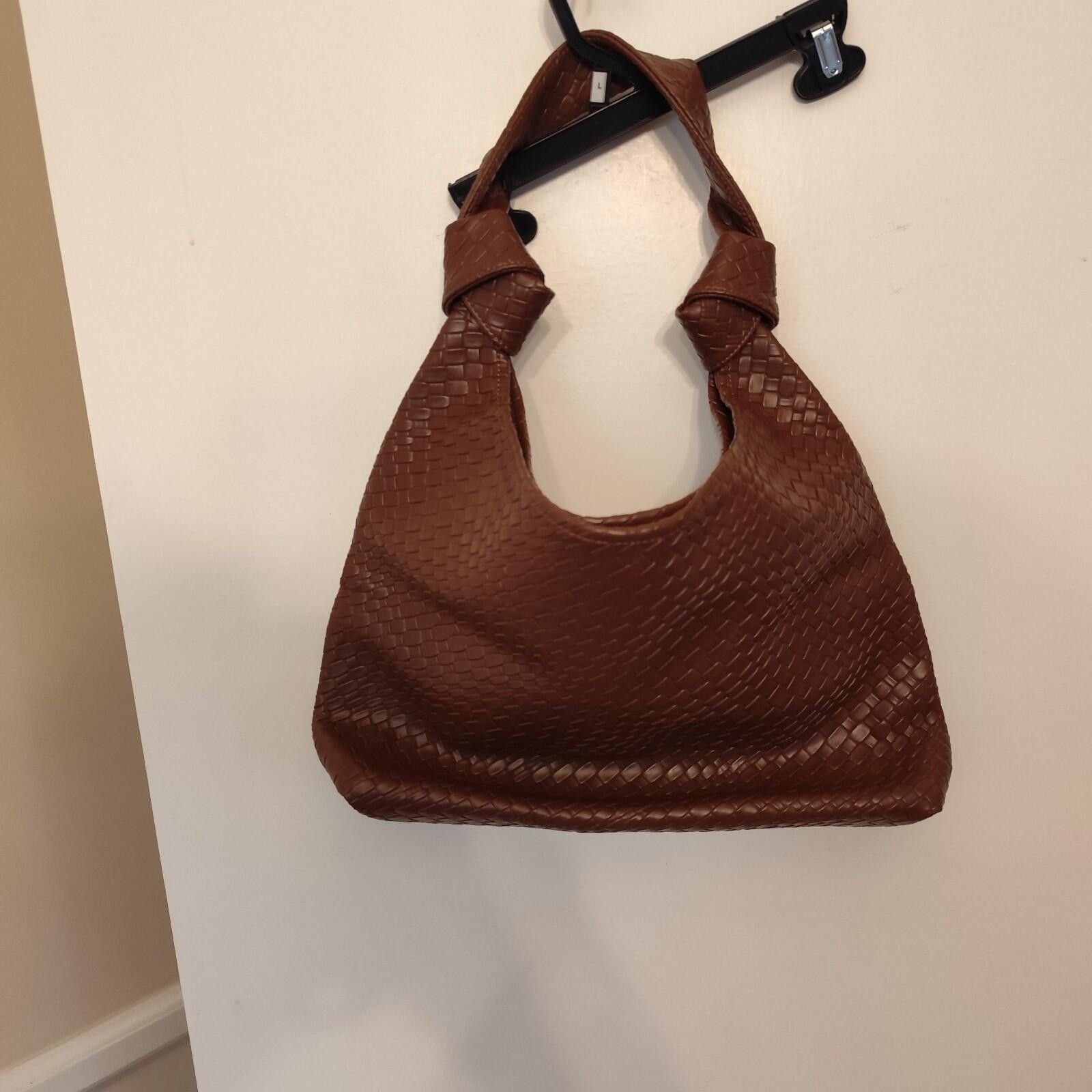 The Unbranded Brand Brown Women Leather Woven Bag Size ONE SIZE - 2 Thumbnail