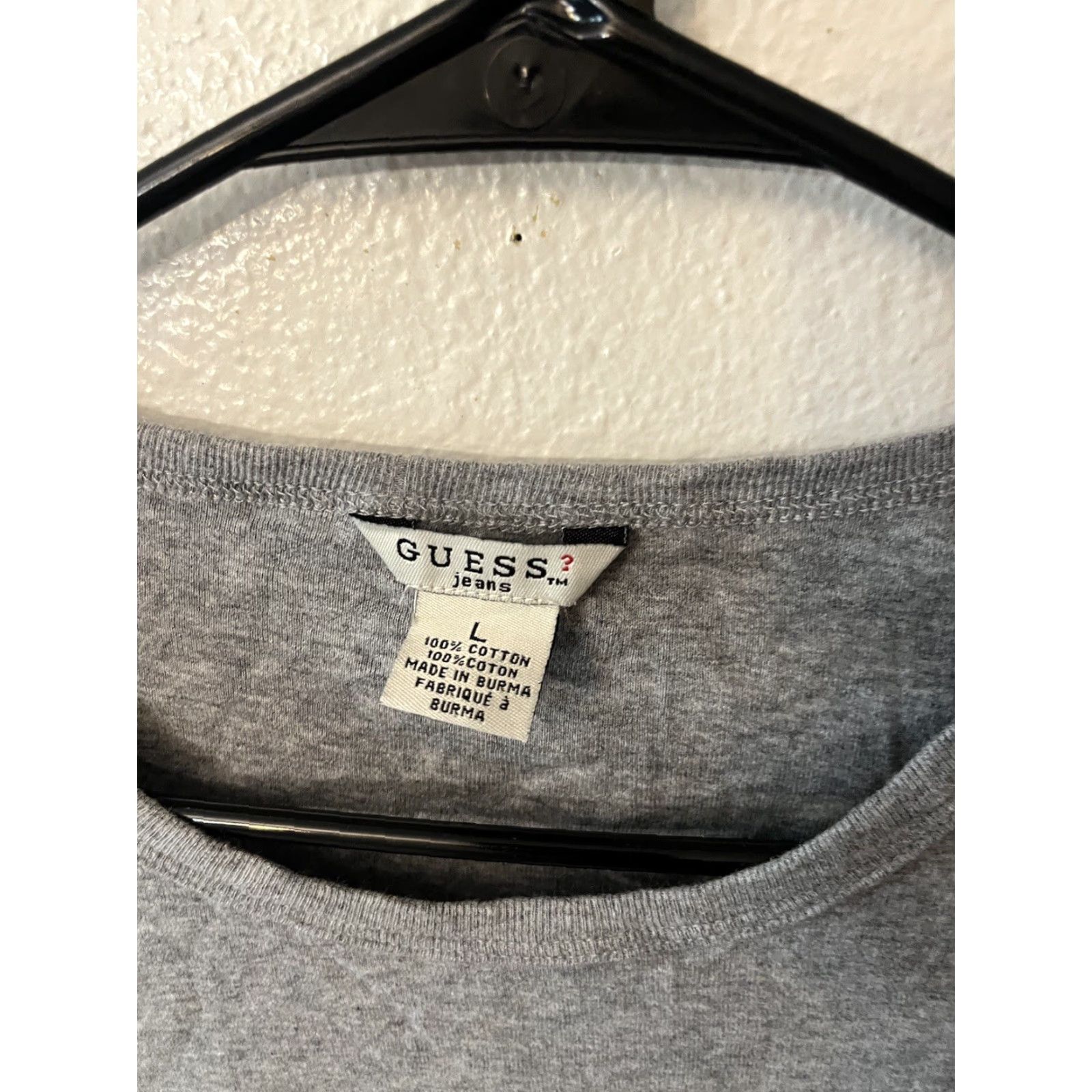 Guess VINTAGE GUESS Logo Graphic T-Shirt Women’s Large Gray Y2K Crew Neck Size L / US 10 / IT 46 - 2 Thumbnail