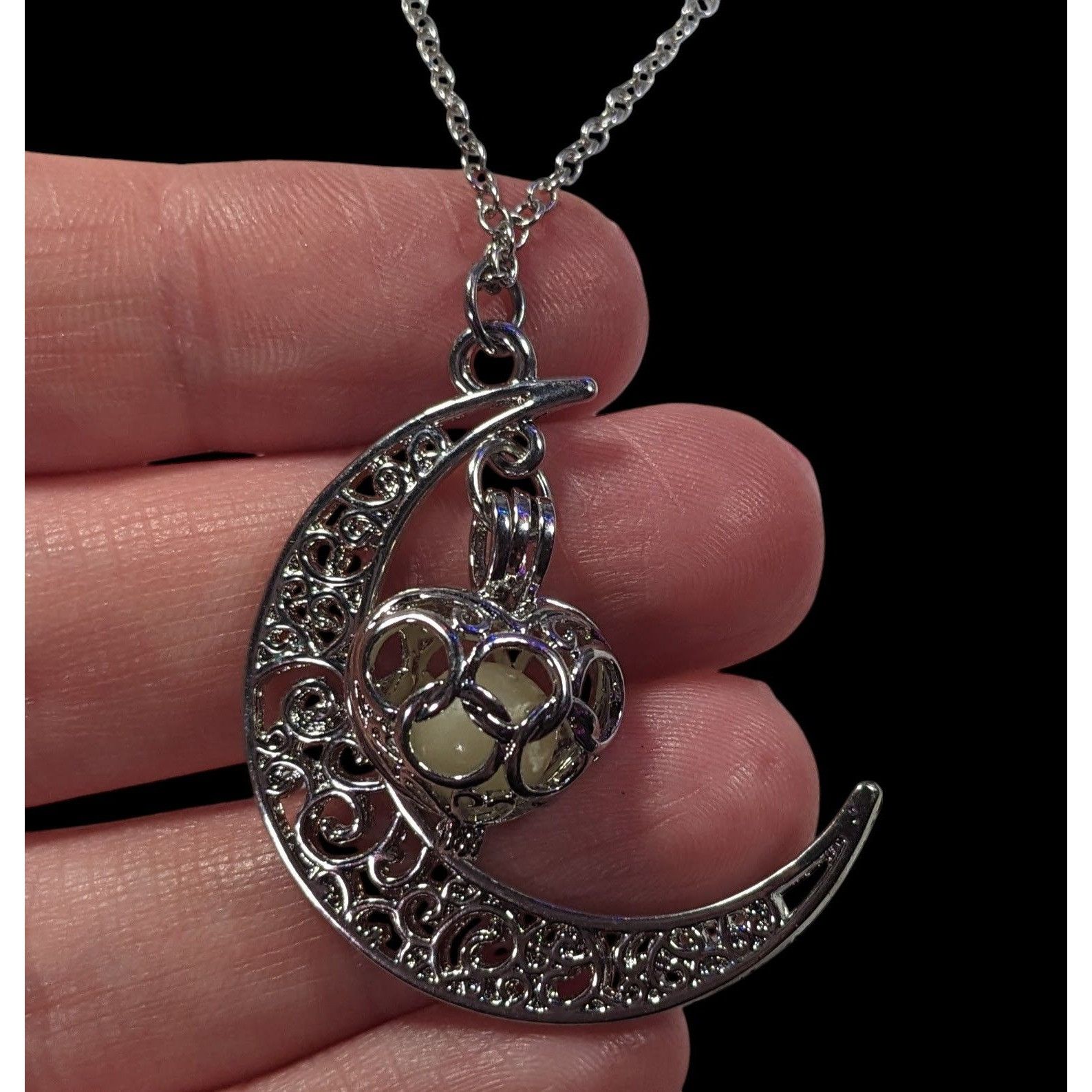 Other Mystical Moon And Star Silver Tone Filigree Necklace Size ONE SIZE - 4 Thumbnail