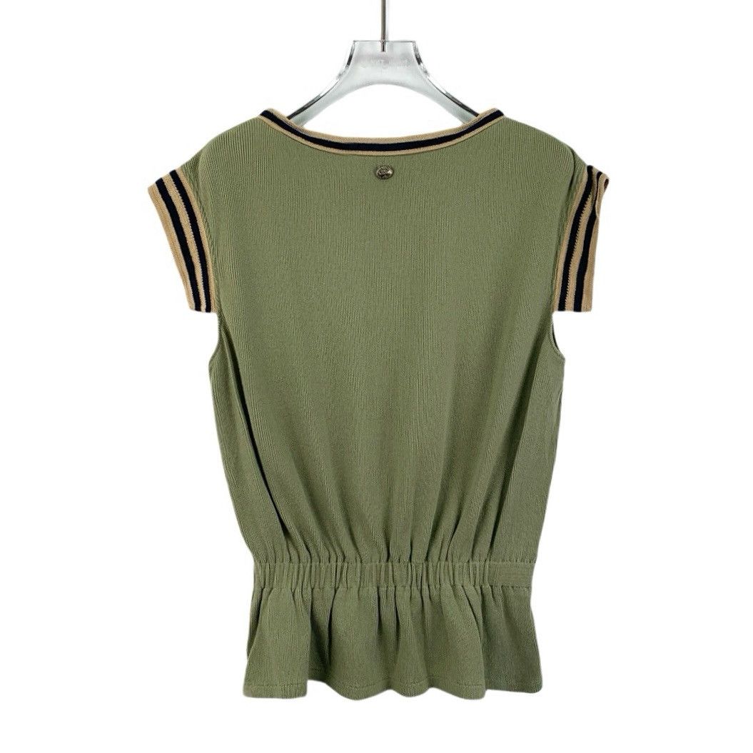 Chanel Chanel Green Logo Badge Cotton Knit Sweatshirt Size XS / US 0-2 / IT 36-38 - 2 Thumbnail