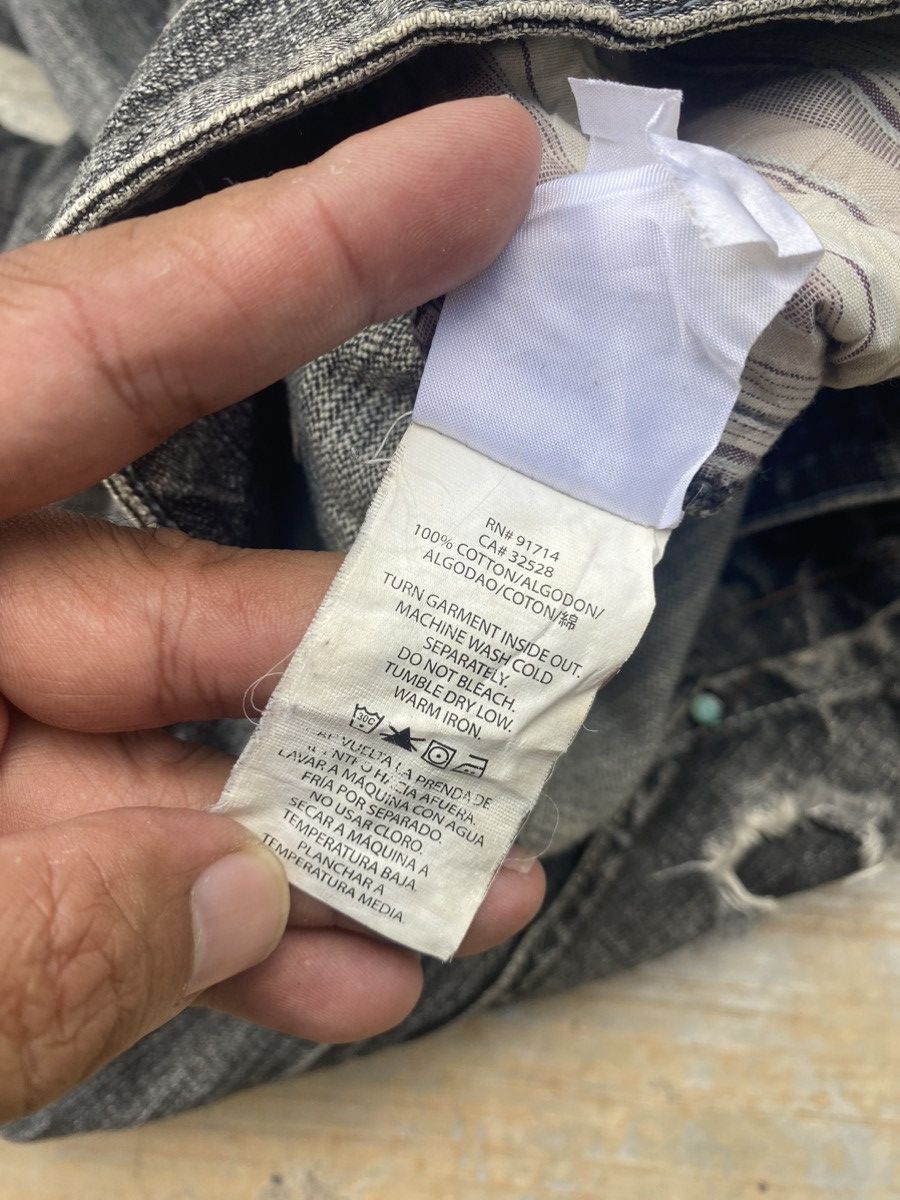 Armani Exchange Armani Exchange Patchwork Flare Jeans Size US 35 - 13 Thumbnail