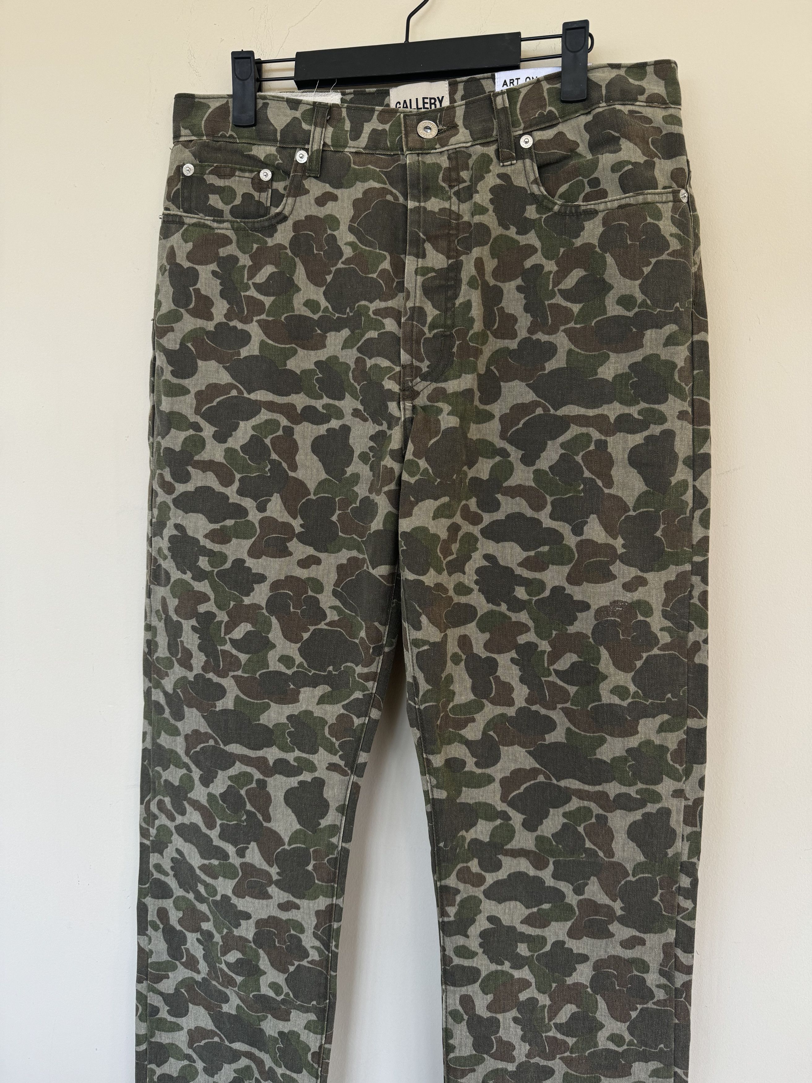 Gallery Dept. Gaallery Dept Camo Pants Size US 31 - 2 Thumbnail