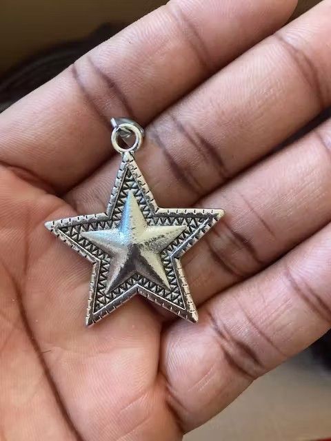 Jewelry Five Pointed Star Pendant Rope Chain Necklace Size ONE SIZE - 2 Thumbnail