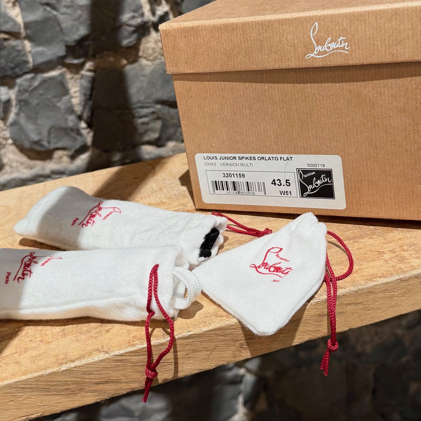 Christian Louboutin Christian Louboutin Logo Louis Junior Spikes Sneakers Size US 10.5 / EU 43-44 - 13 Thumbnail