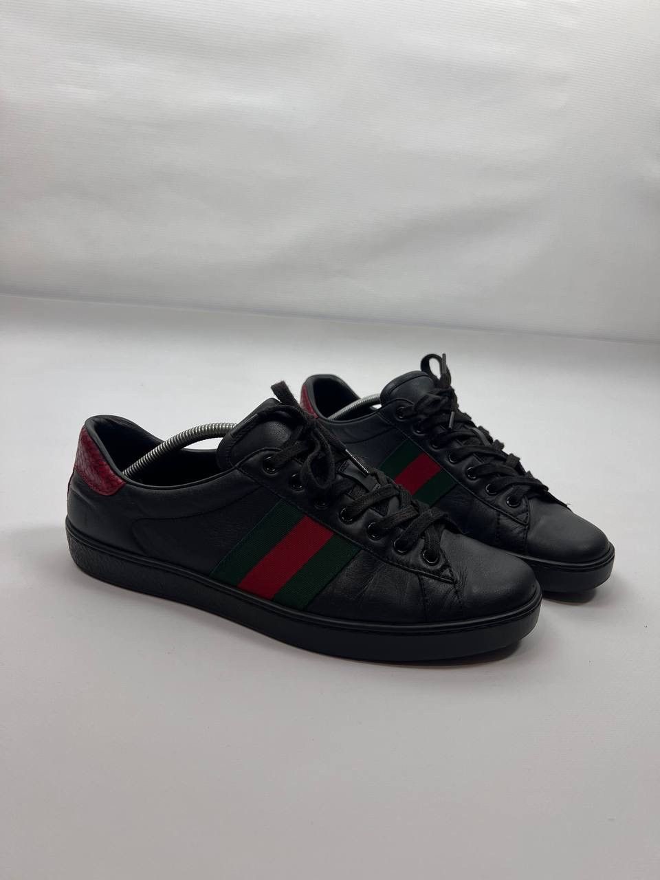 Gucci Gucci Ace black leather classic sneaker size 8 1/2 Size US 8 / EU 41 - 1 Thumbnail