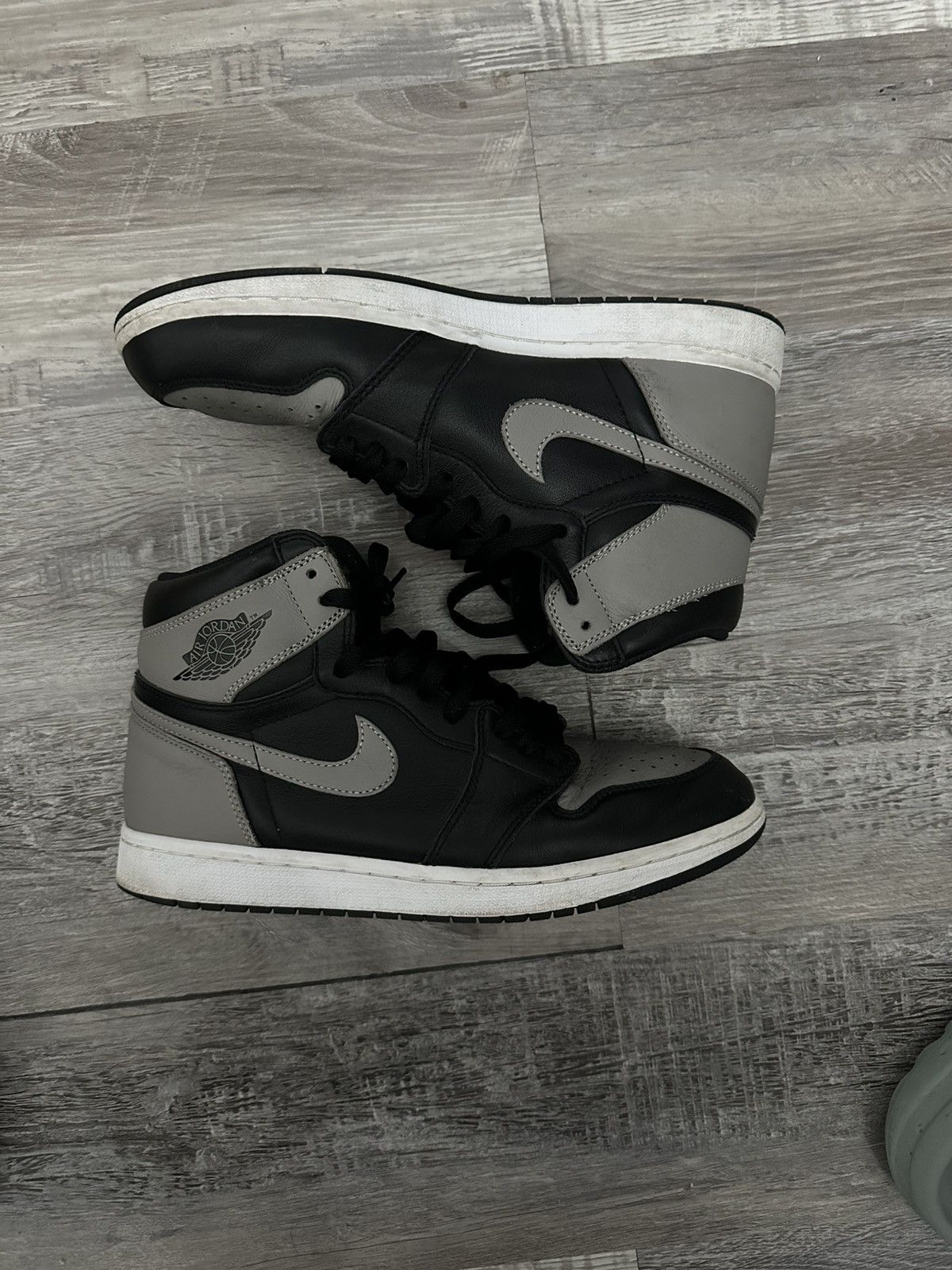 Jordan Brand Jordan 1 shadow Size US 10 / EU 43 - 1 Thumbnail