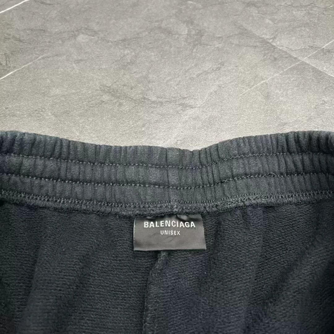 Balenciaga Balenciaga 25 Distressed Double B Embroidered Shorts Size US 26 / EU 42 - 5 Thumbnail