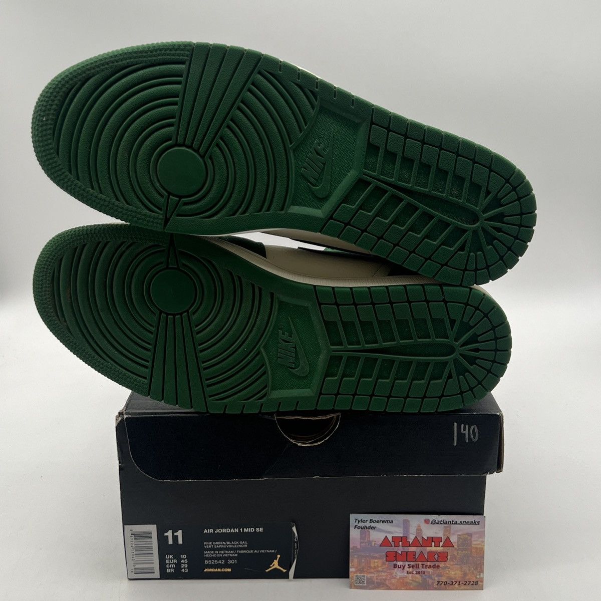 Nike Air Jordan 1 Mid pine green Size US 11 / EU 44 - 8 Thumbnail