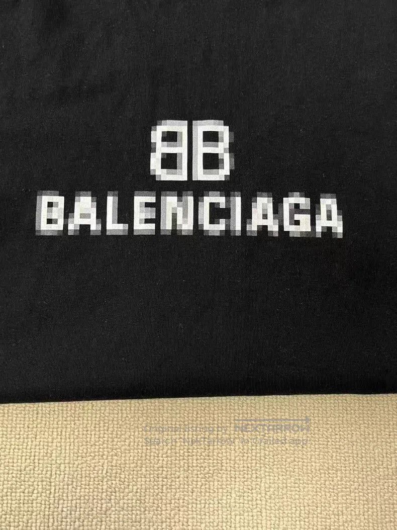 Balenciaga Balenciaga Mosaic Blurred Logo BB Letter Loose Short Sleev Size S / US 4 / IT 40 - 3 Thumbnail