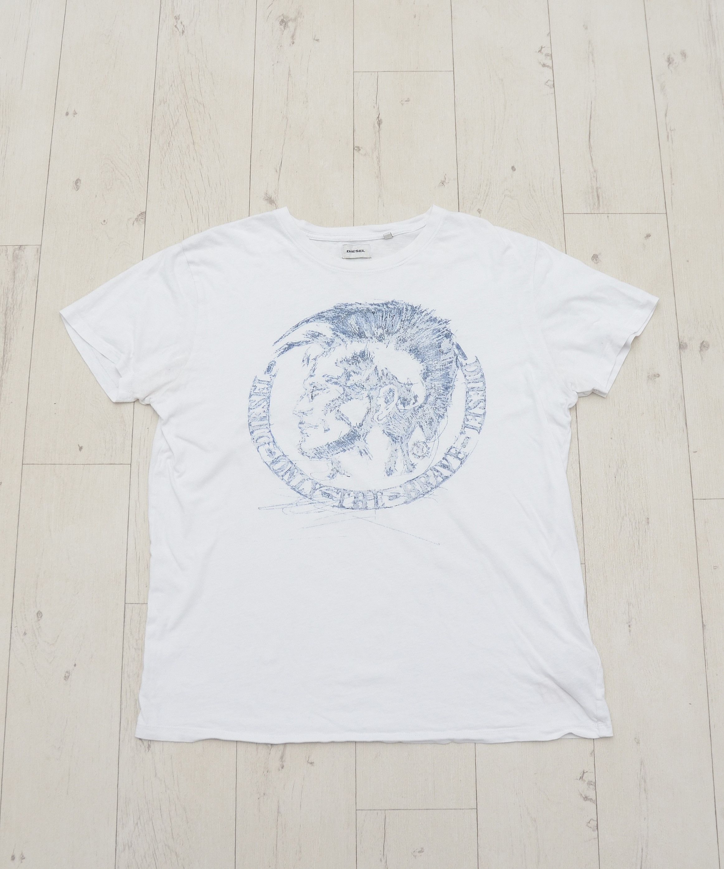 Diesel × Vintage Vintage Y2K Diesel Only The Brave Graphic Tee Big Logo Size US L / EU 52-54 / 3 - 1 Thumbnail