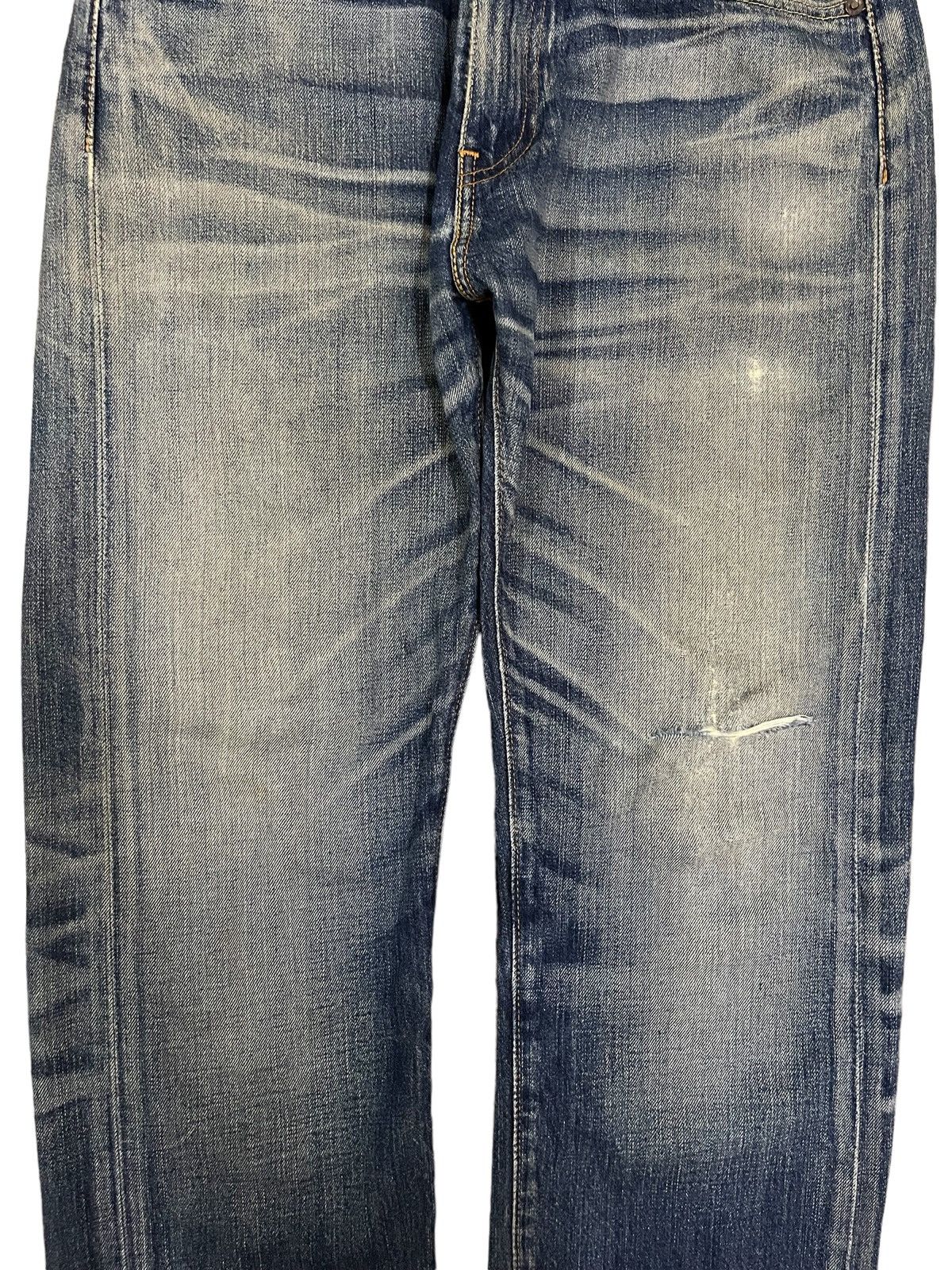 Levi’s 505 Blue Faded Washed Straight Cut Distressed Jeans Denim