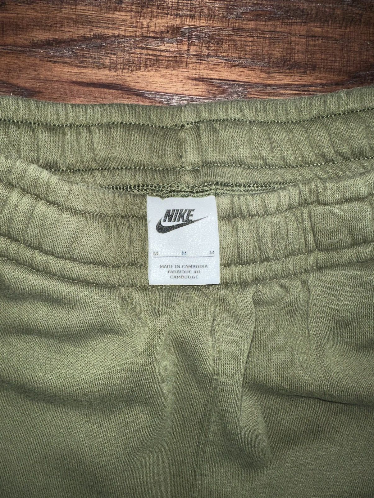Nike Nike Club Fleece Olive Sweatpants Size US 34 / EU 50 - 6 Thumbnail