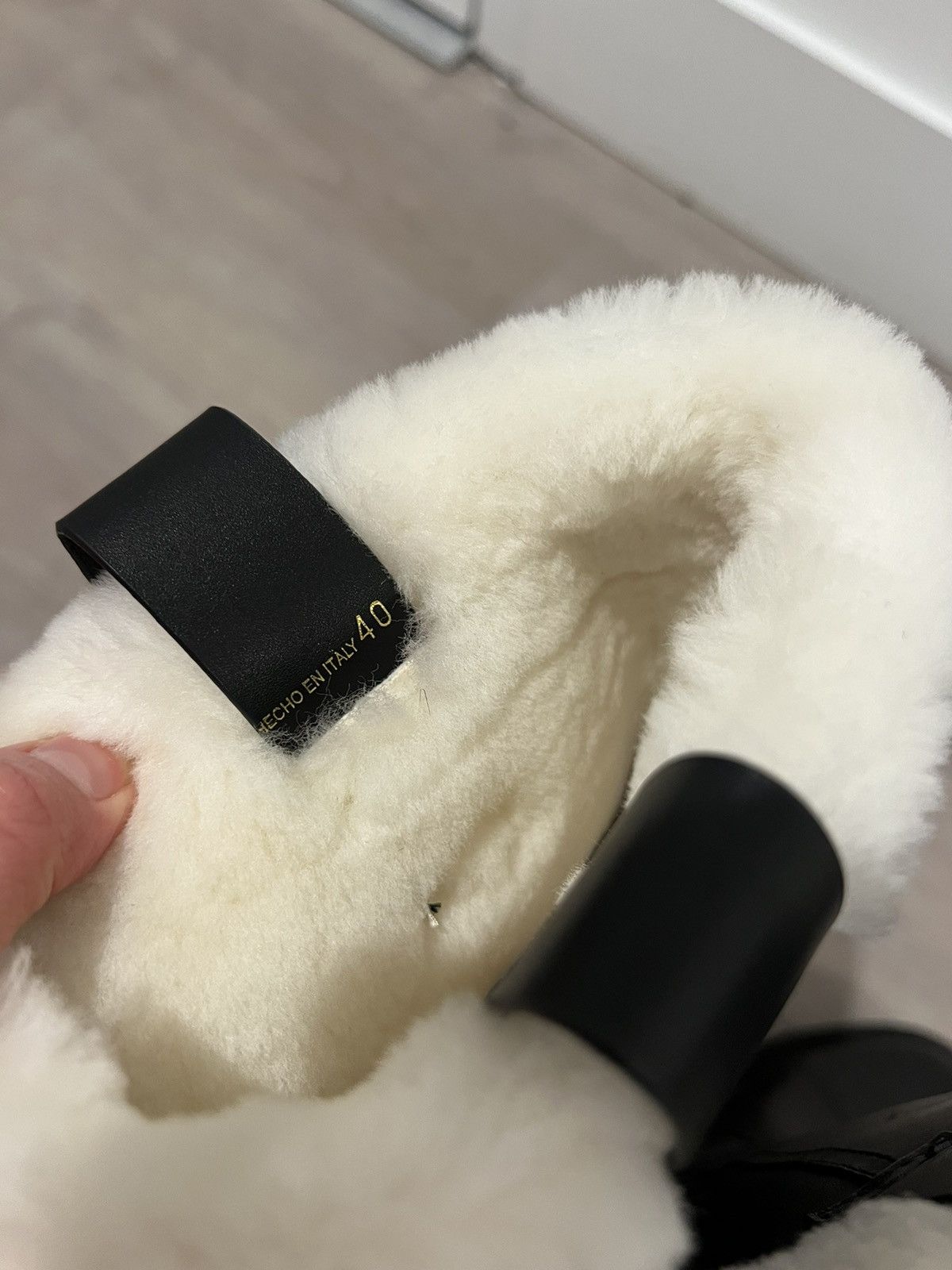 Miu Miu Miu Miu Shearling-lined leather boots Size US 10 / IT 40 - 12 Thumbnail